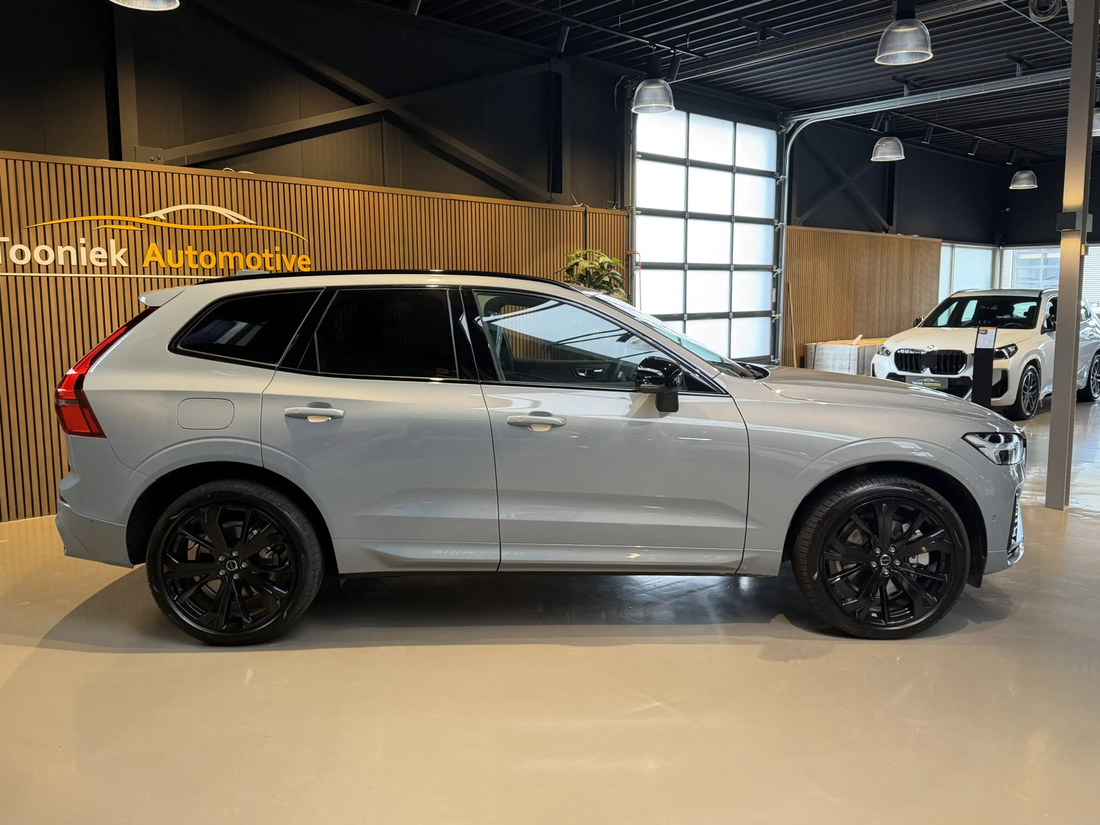 Volvo XC60 2.0 T8 Plug-in hybrid AWD stoelverwarming | stoel — photo 2