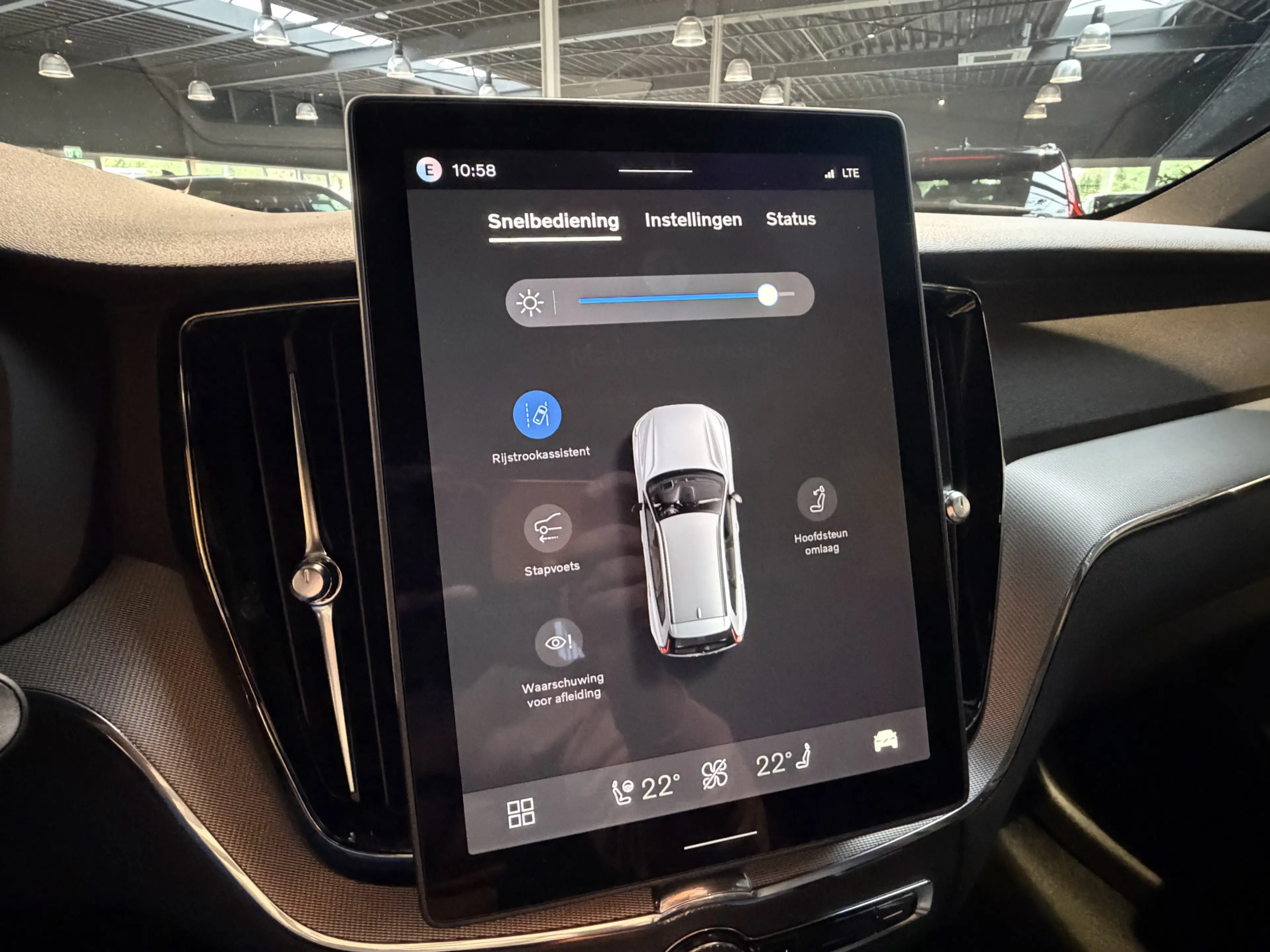Volvo XC60 2.0 T8 Plug-in hybrid AWD stoelverwarming | stoel — photo 29