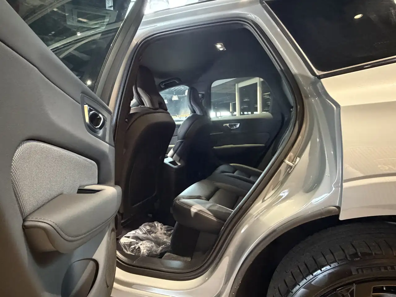 Volvo XC60 2.0 T8 Plug-in hybrid AWD stoelverwarming stoel, миниатюра 12