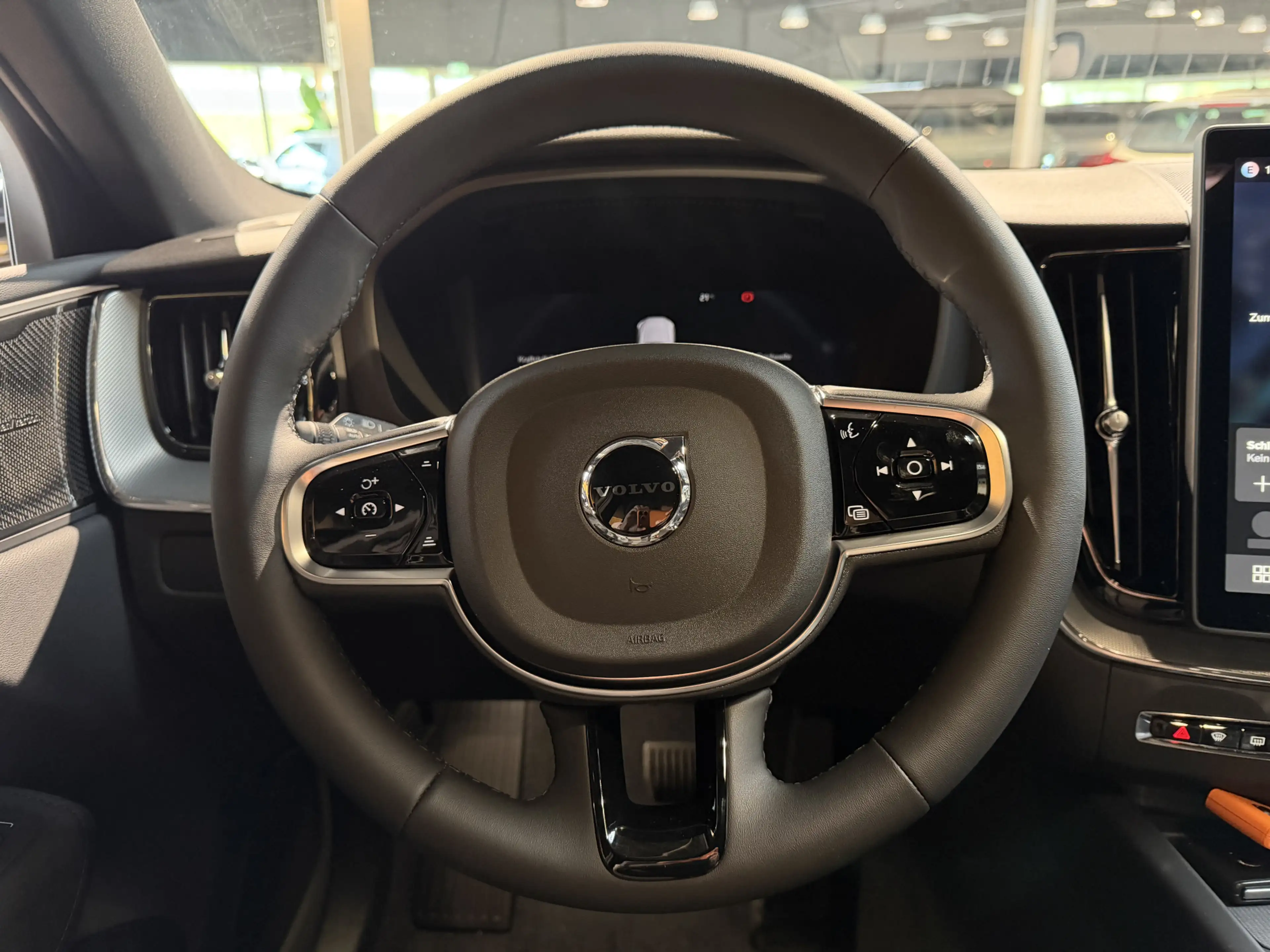 Volvo XC60 2.0 T8 Plug-in hybrid AWD stoelverwarming | stoel — photo 18