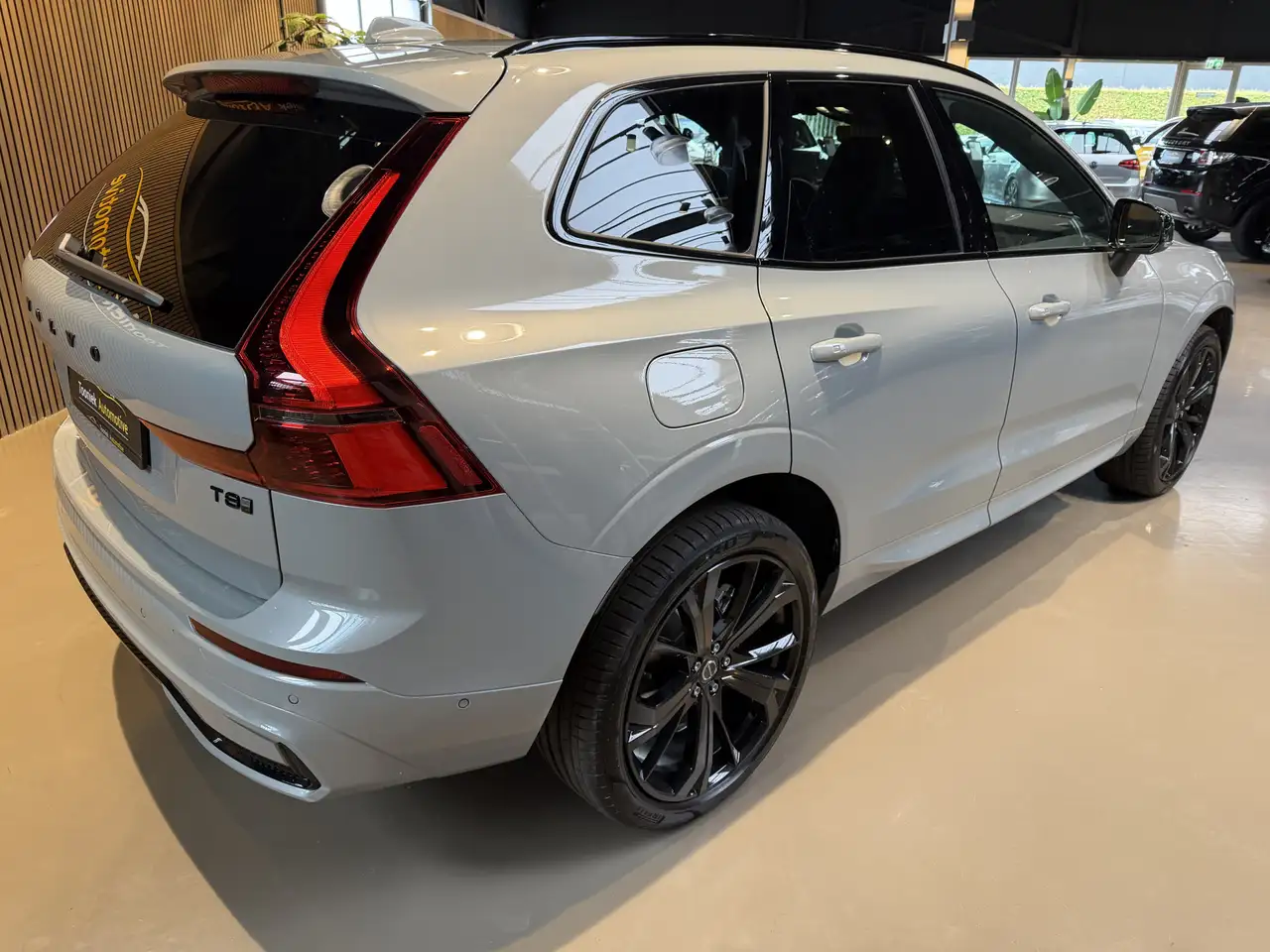 Volvo XC60 2.0 T8 Plug-in hybrid AWD stoelverwarming stoel, миниатюра 3