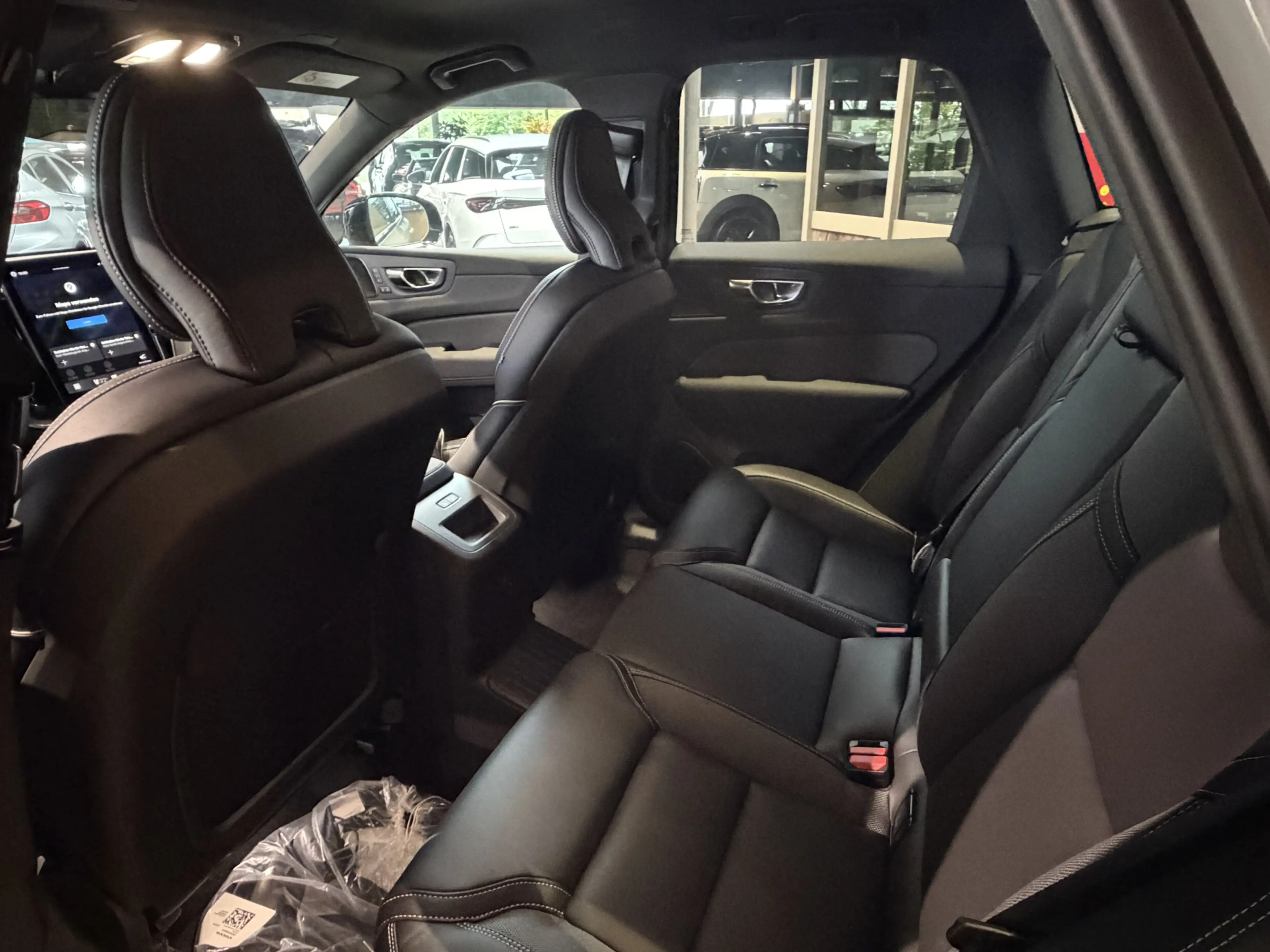 Volvo XC60 2.0 T8 Plug-in hybrid AWD stoelverwarming | stoel — photo 14
