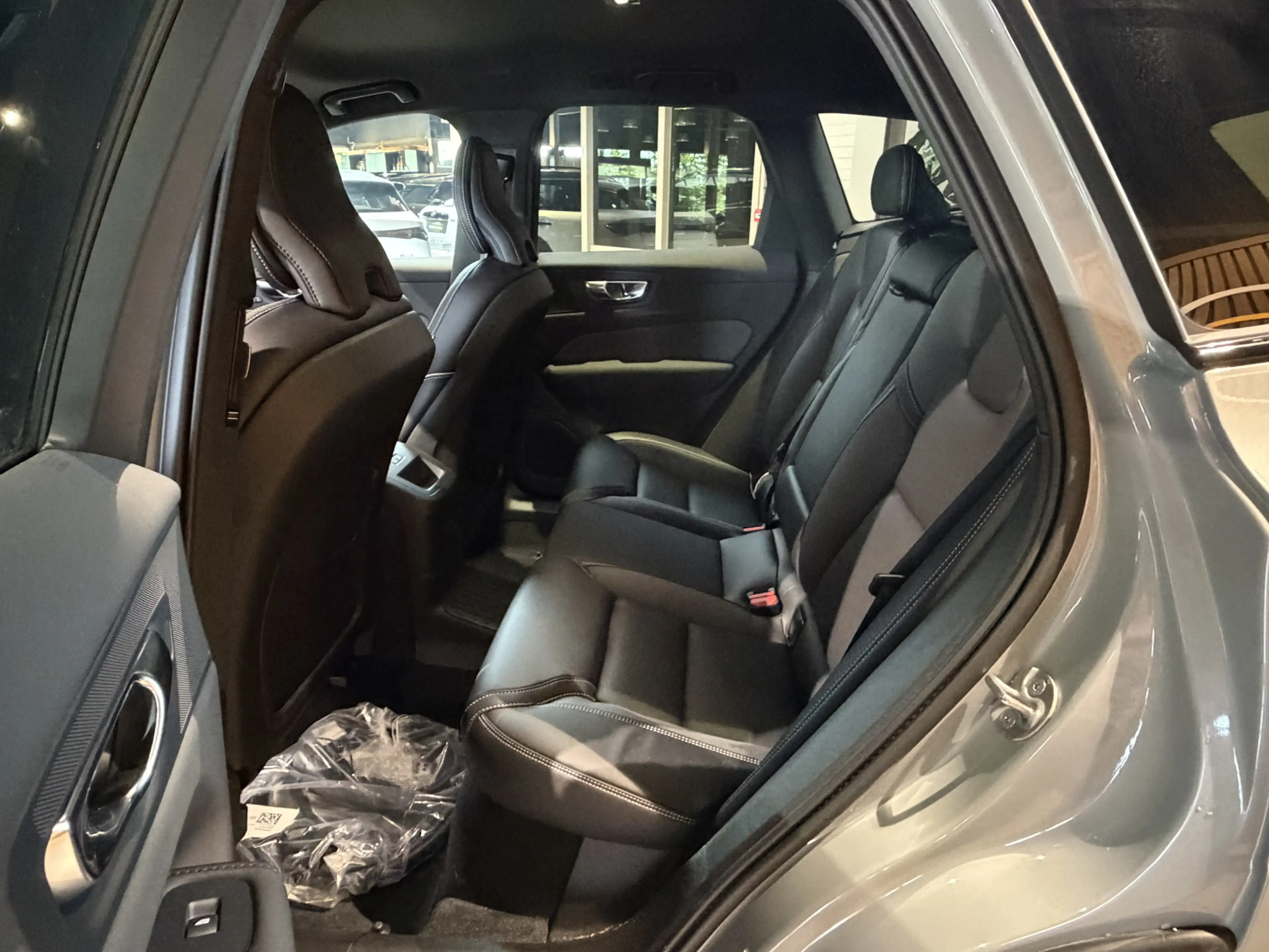 Volvo XC60 2.0 T8 Plug-in hybrid AWD stoelverwarming | stoel — photo 13