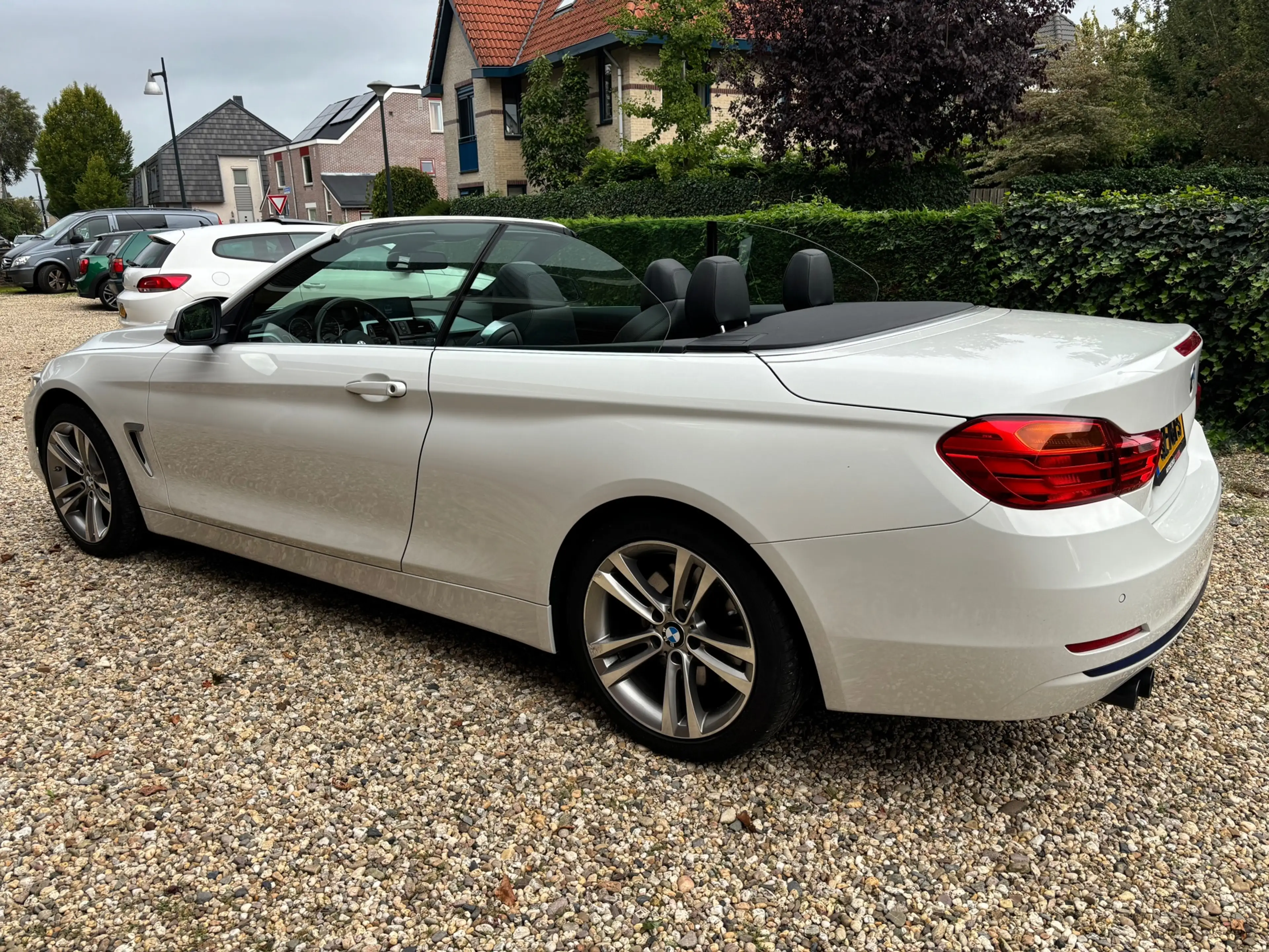 BMW 435 4-serie Cabrio 435d xDrive High Executive — photo 2
