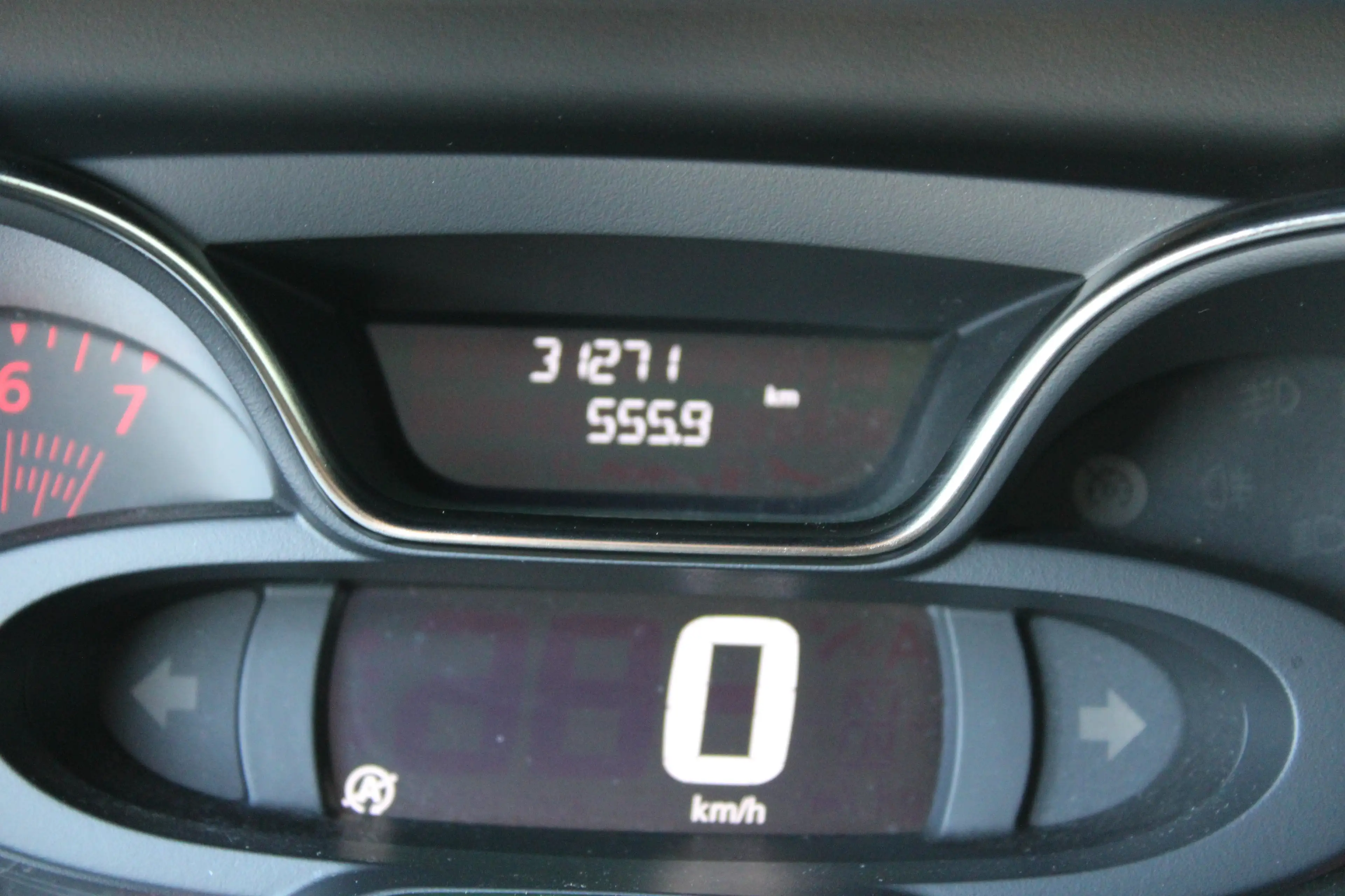Renault Captur 0.9 TCe Intens | Achteruitrijcamera | Dodehoek-det — photo 23