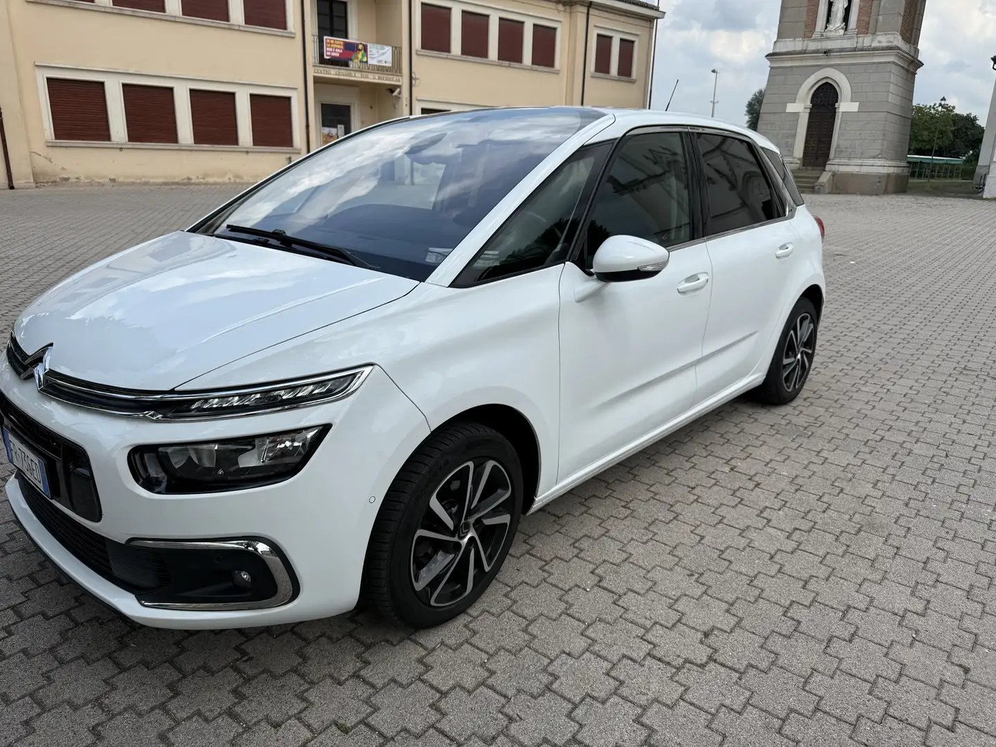 Citroen C4 Picasso 1.6 bluehdi Shine s&s 120cv - 2