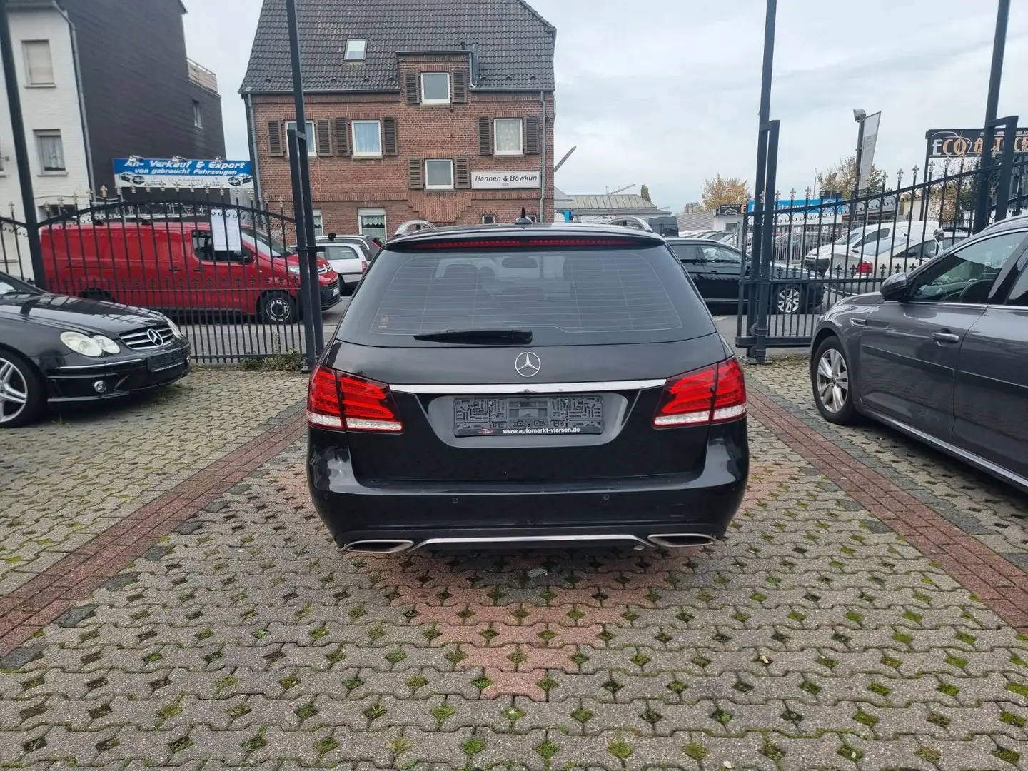Mercedes-Benz E 300 E -Klasse T-Modell E 300 BlueTec Schwarz - 2