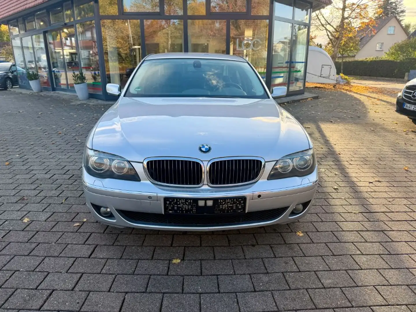 BMW 740 740i Argent - 2