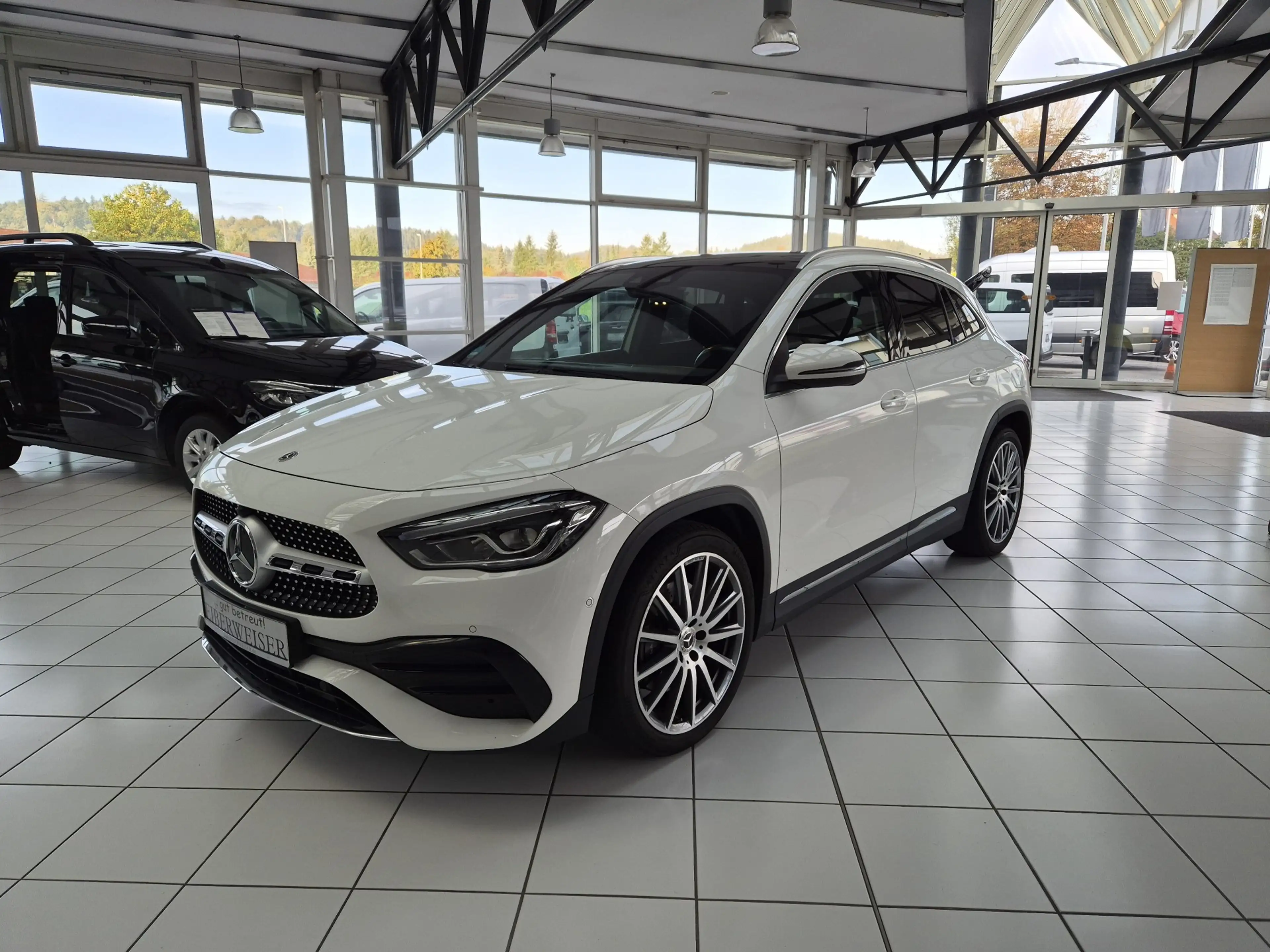Mercedes-Benz GLA 250 GLA 250