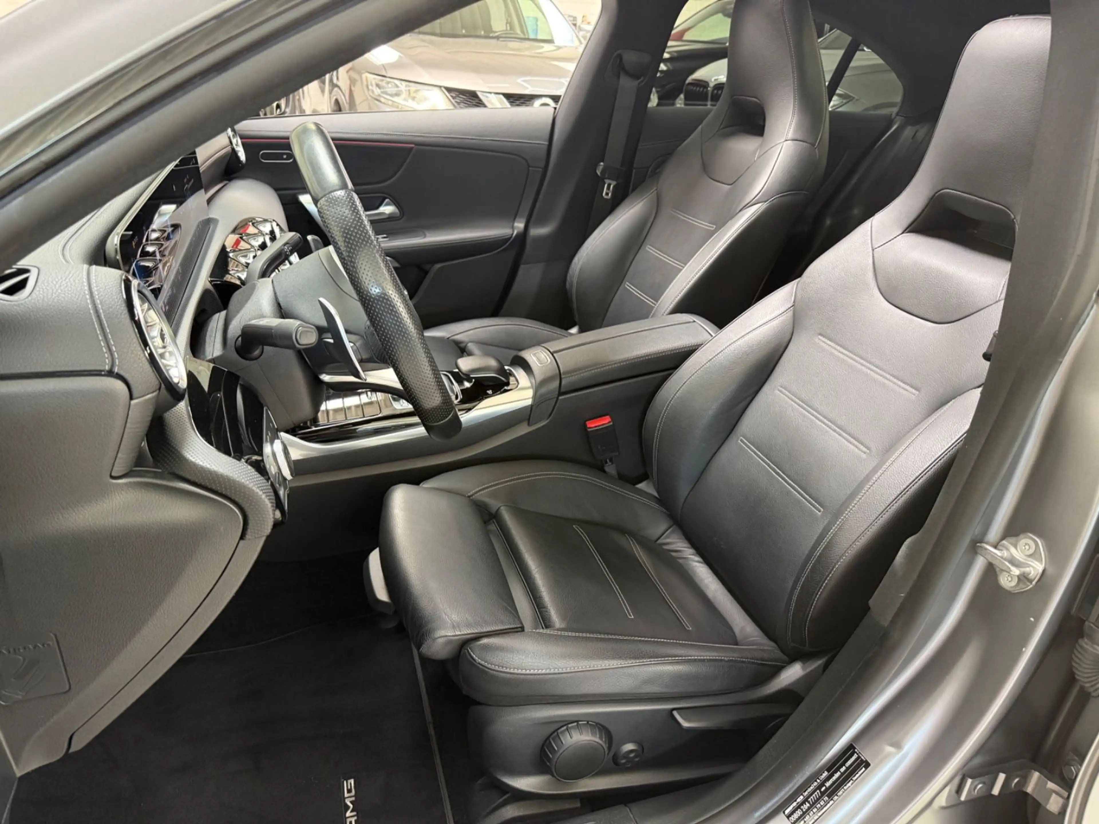 Mercedes-Benz CLA 35 AMG PERFOMANCE 4-MATIC PANO KAM LED MAGNO — photo 9