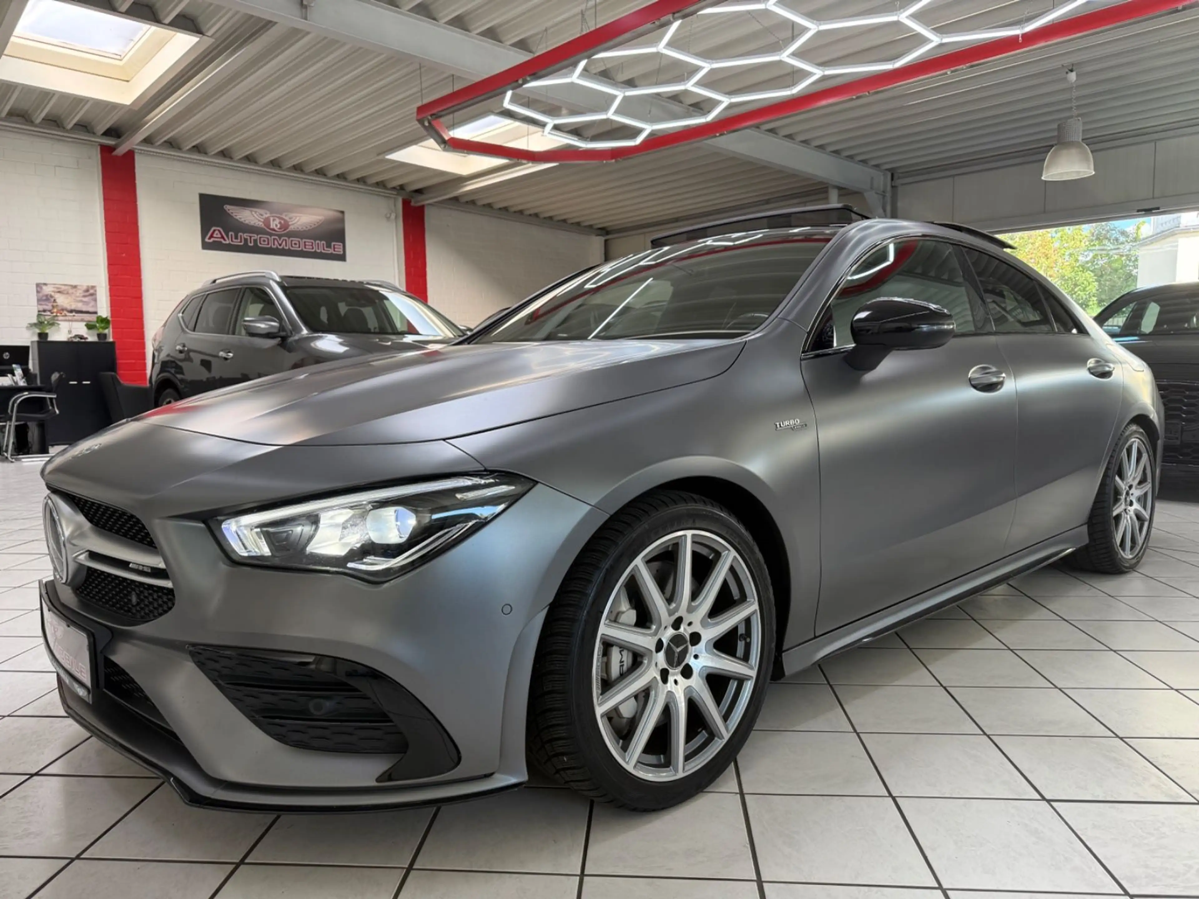 Mercedes-Benz CLA 35 AMG PERFOMANCE 4-MATIC PANO KAM LED MAGNO