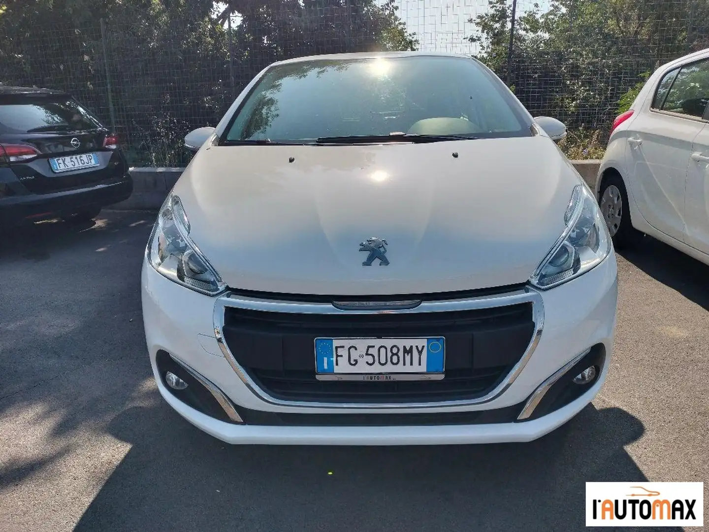 Peugeot 208 1.6 bluehdi Active 75cv 5p Bianco - 2