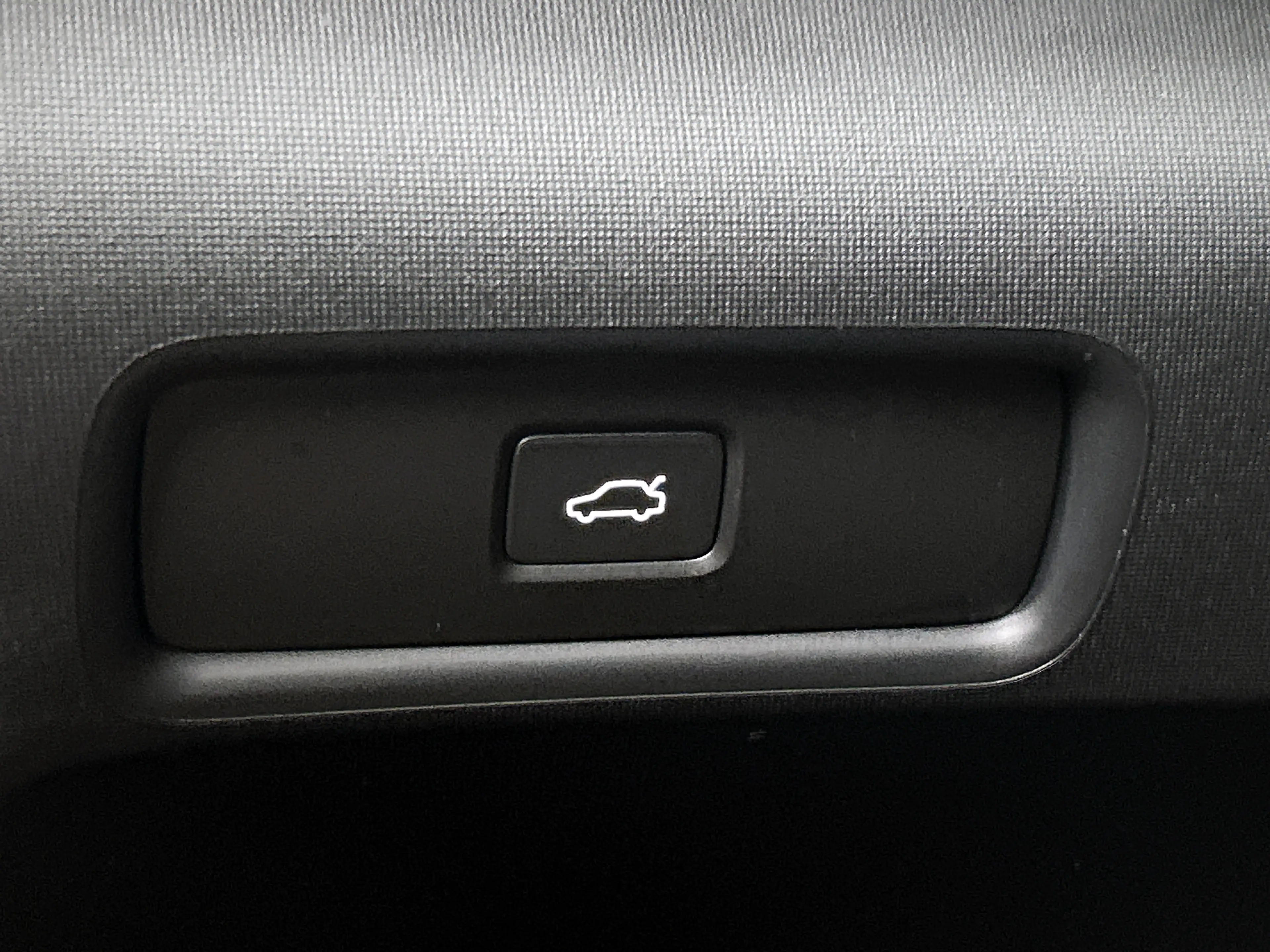 Polestar 2 Long Range Dual motor Prime 82 kWh Pack Pilot / Pl — photo 30