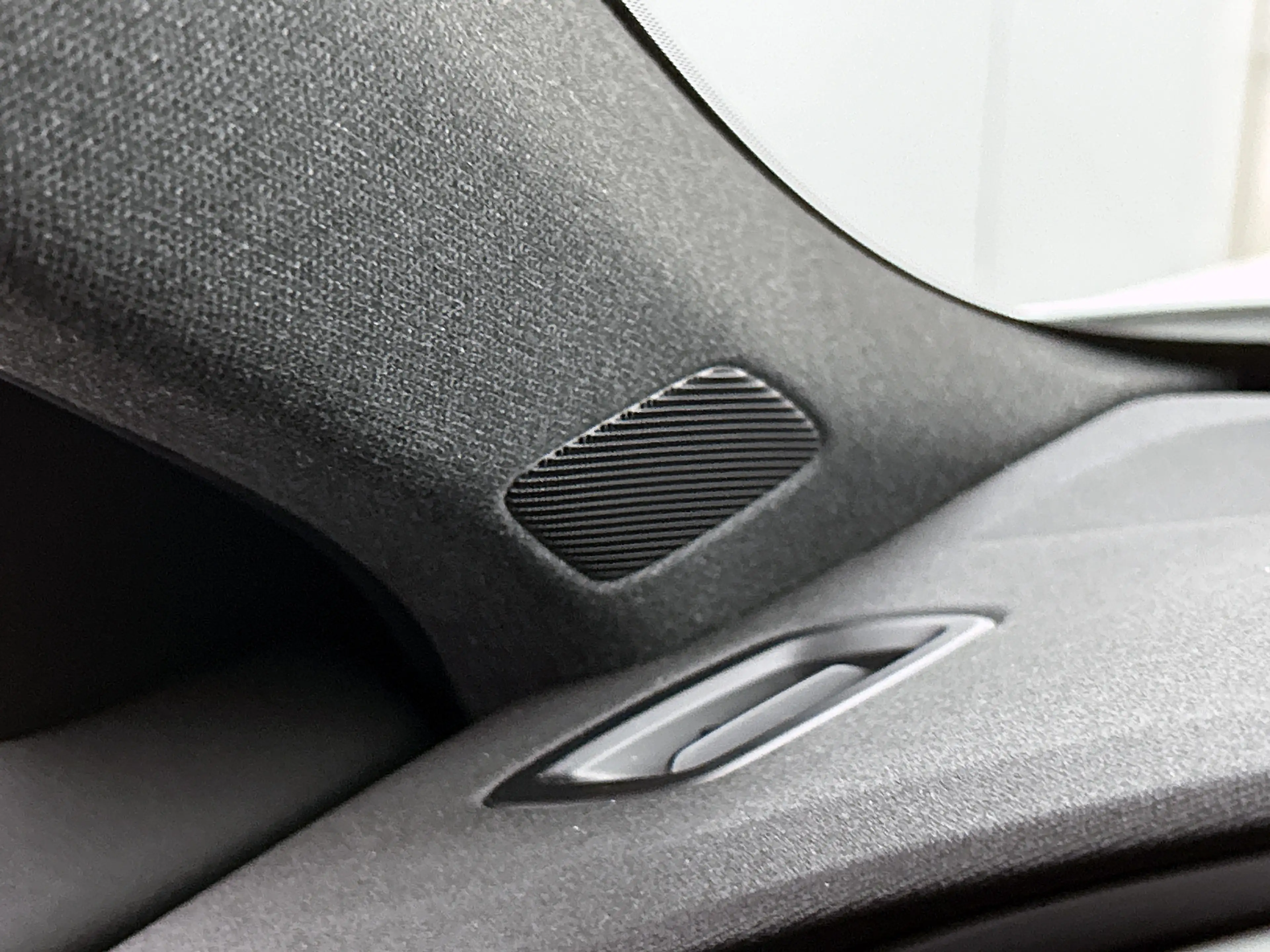 Polestar 2 Long Range Dual motor Prime 82 kWh Pack Pilot / Pl — photo 15