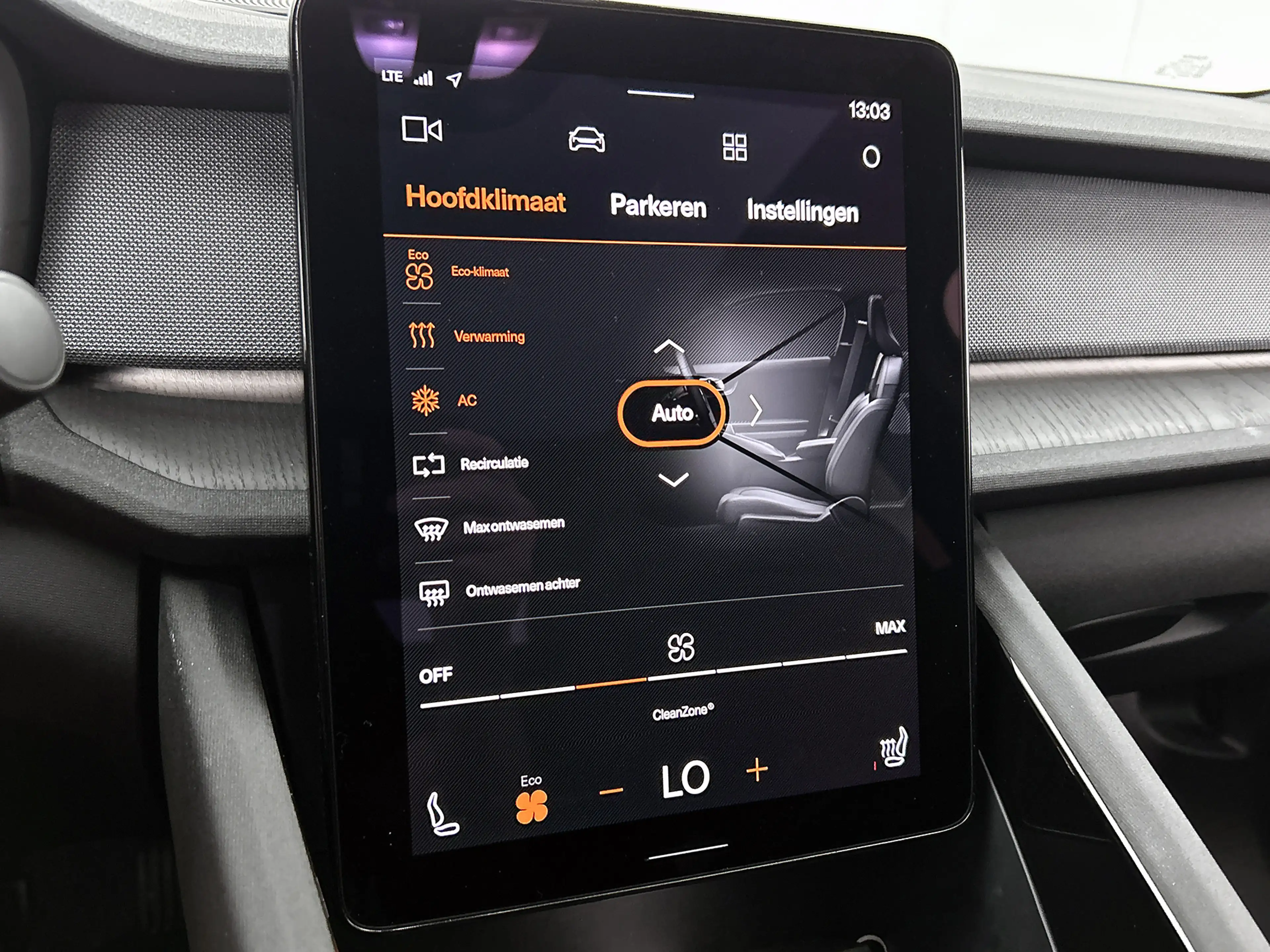 Polestar 2 Long Range Dual motor Prime 82 kWh Pack Pilot / Pl — photo 29