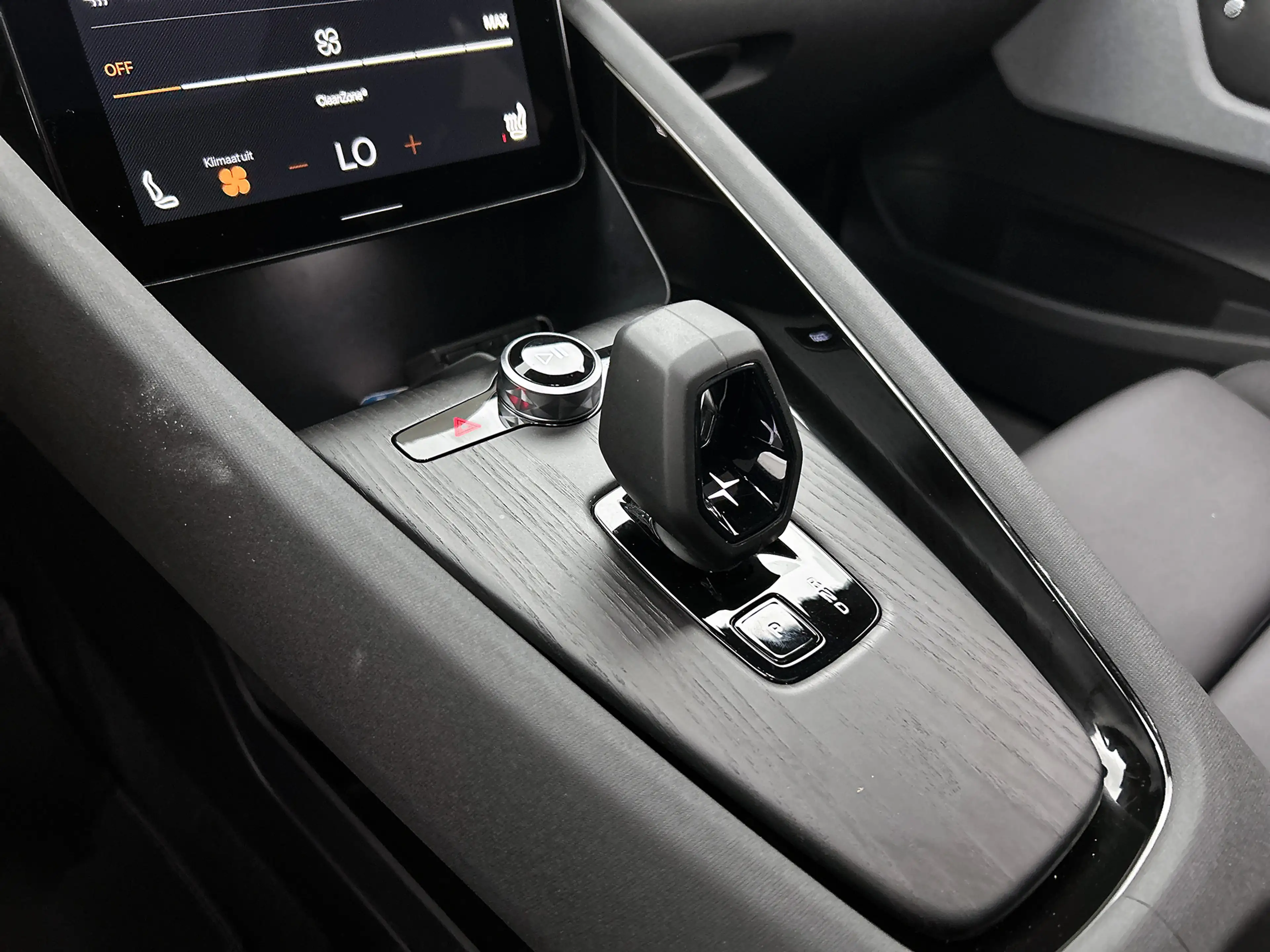 Polestar 2 Long Range Dual motor Prime 82 kWh Pack Pilot / Pl — photo 35