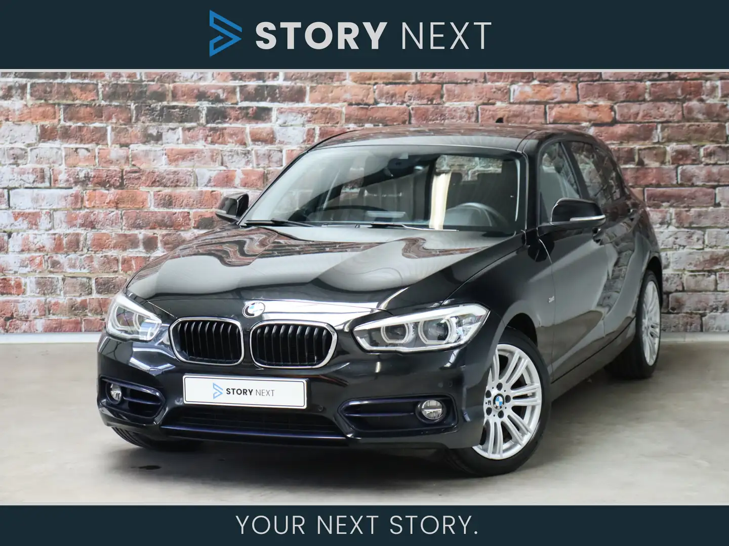 BMW 118 1 Serie 118i Executive Sport Line Automaat 5 deurs Zwart - 1