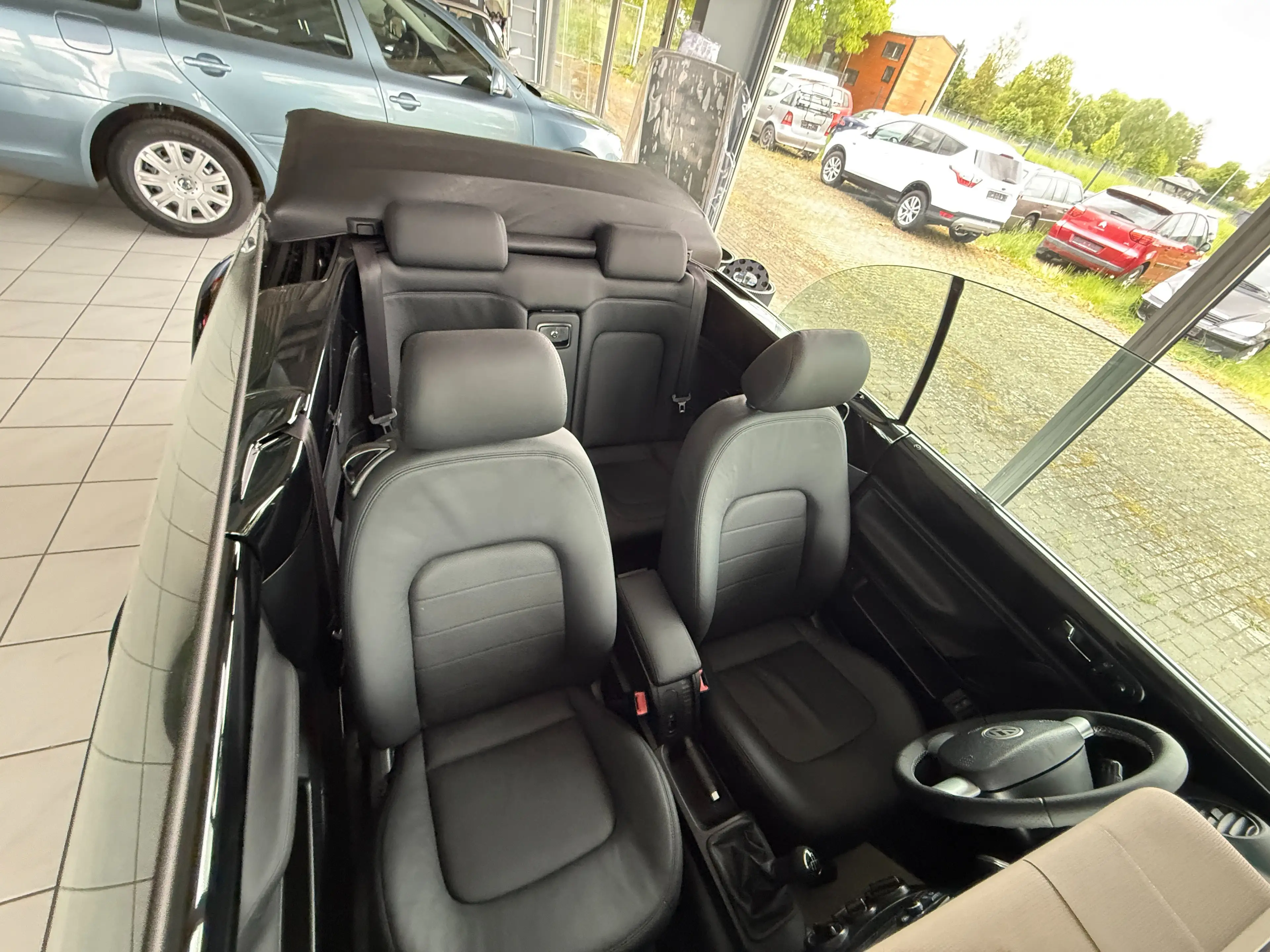 Volkswagen New Beetle 1.4 — photo 9
