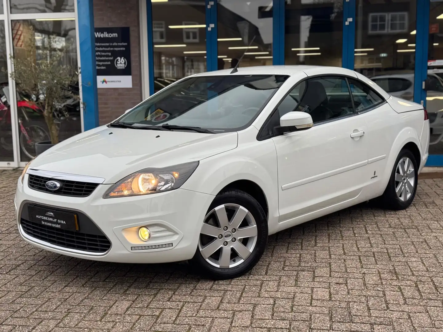 Ford Focus CC Coupé-Cabriolet 2.0 Limited 2011 AUT Leder NAP! Blanco - 2