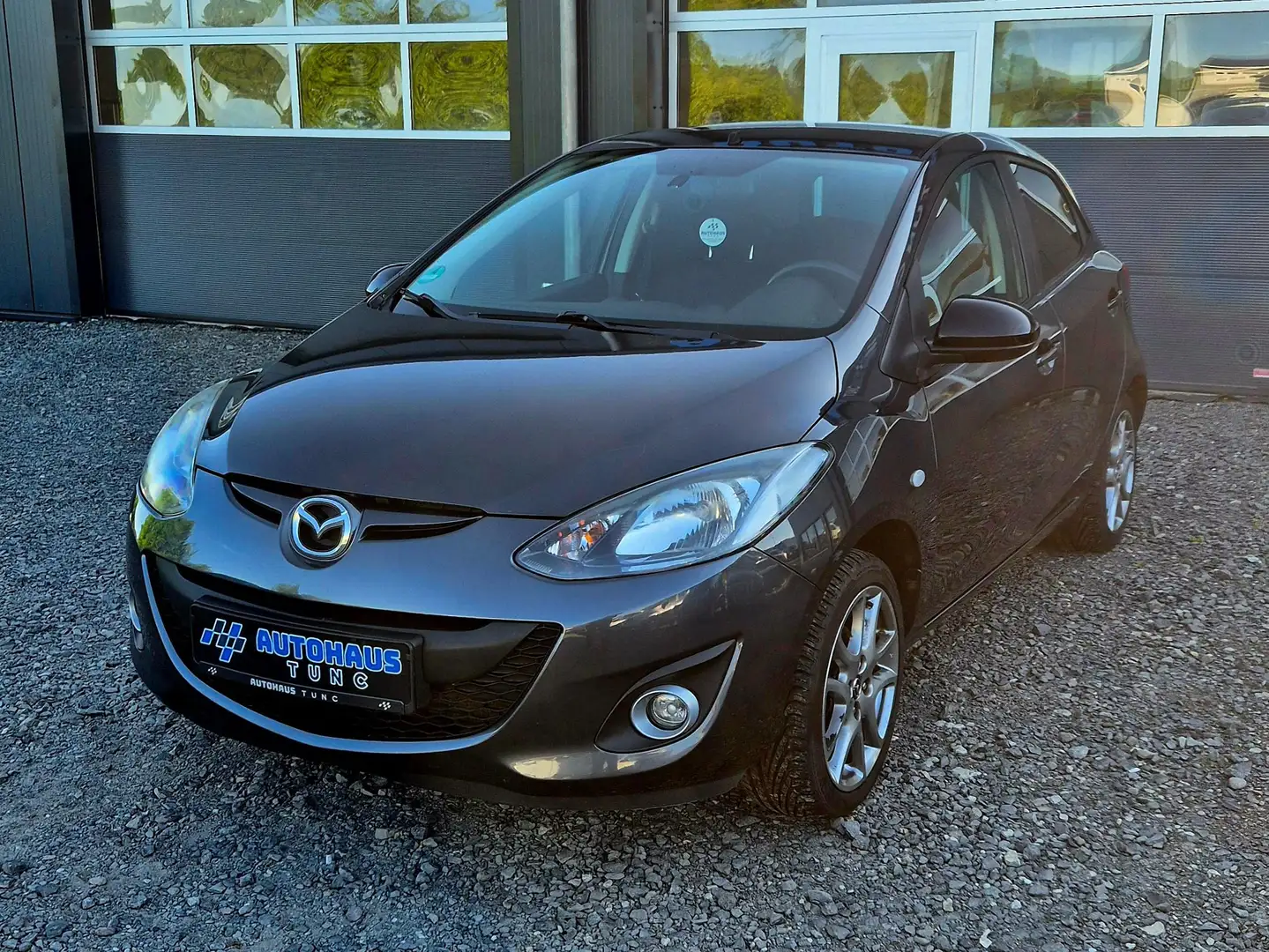 Mazda 2 1.3 Kenko, Klima, PDC, Isofix, AUX & USB,8-fach Grigio - 1