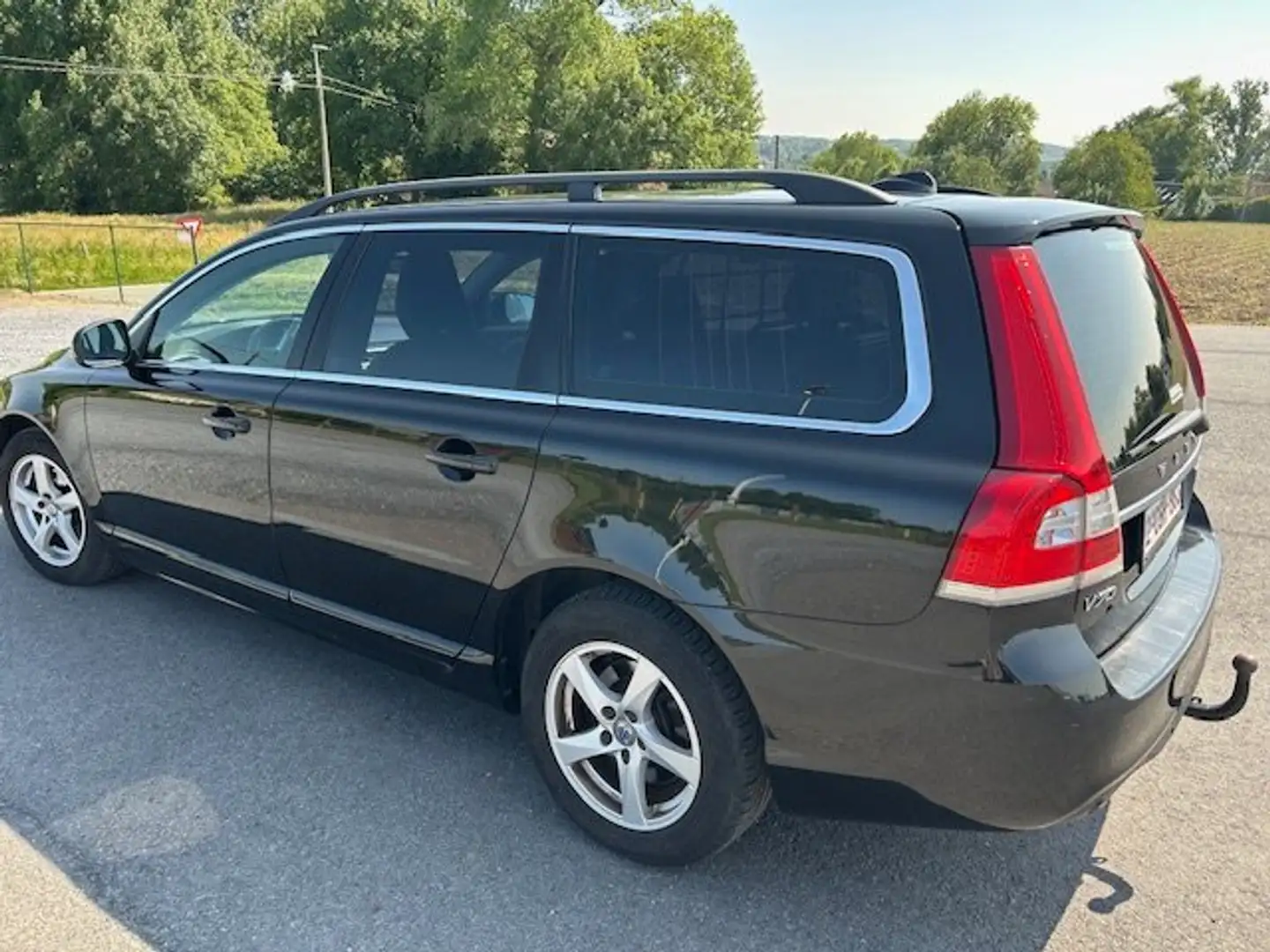 Volvo V70 V70 D4 Geartronic Linje Svart Zwart - 1