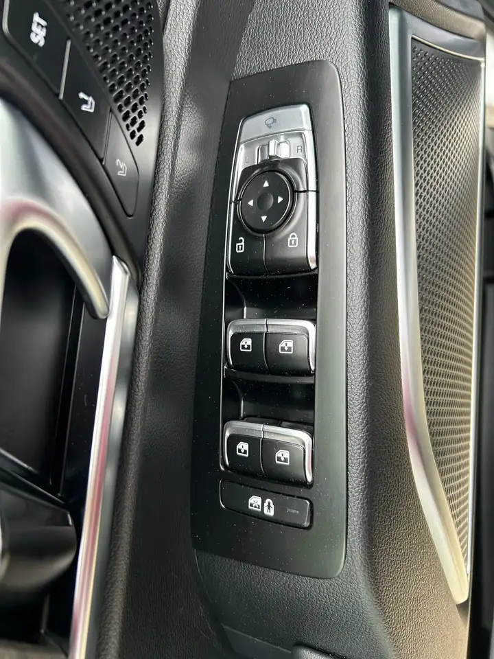 Kia Telluride снимка Kia Telluride