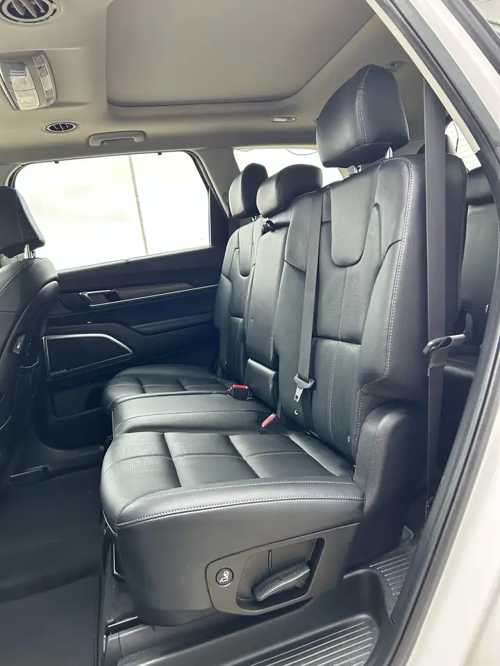 Kia Telluride снимка Kia Telluride