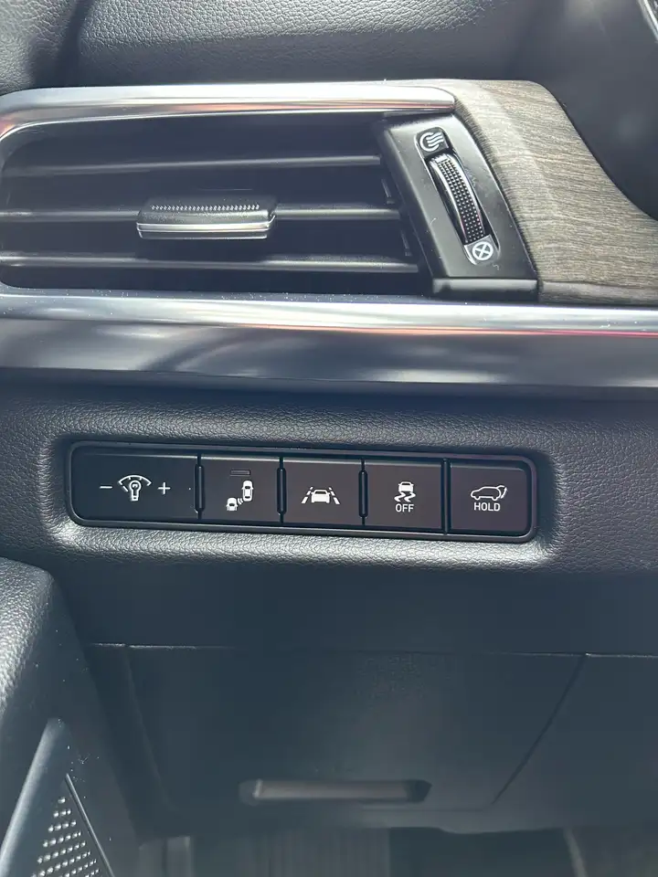 Kia Telluride снимка Kia Telluride