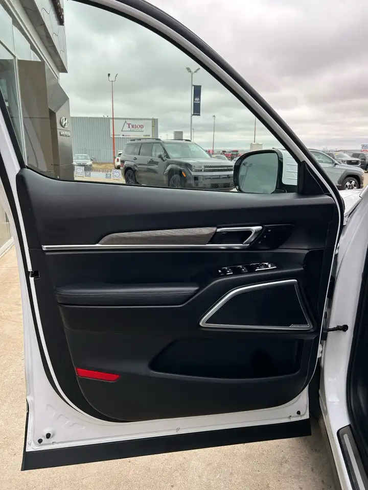 Kia Telluride снимка Kia Telluride