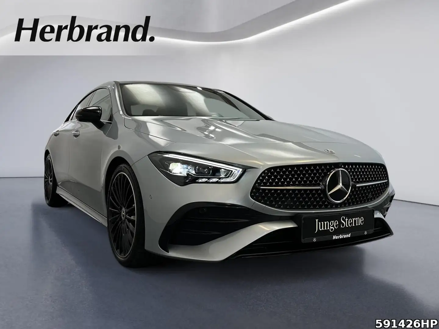 Mercedes-Benz CLA 220 4M AMG  Night Pano Burmester Multibeam Silber - 2