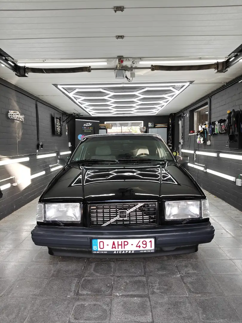 Volvo 740 T5 - 1