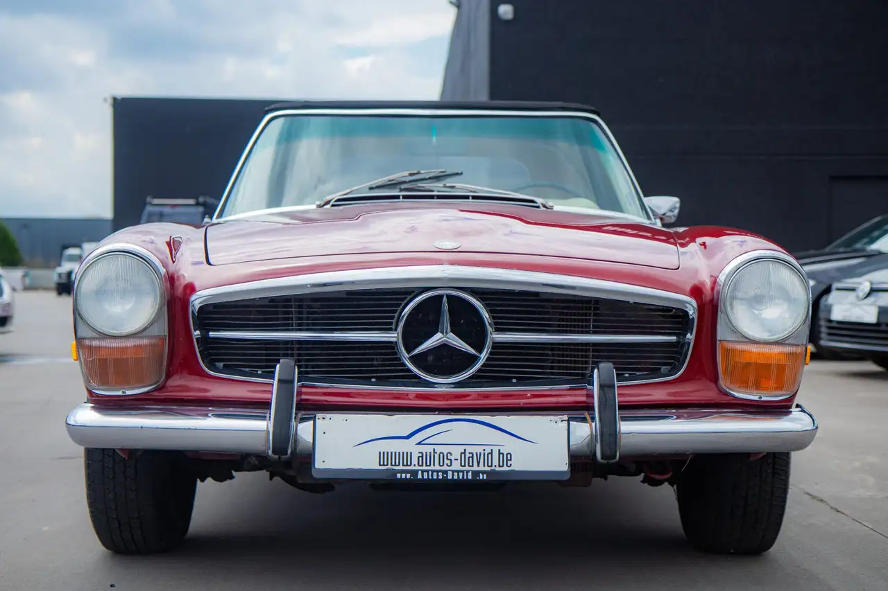 Mercedes-Benz SL 280 Pagoda Automaat / OLDTIMER / HISTORIEK / CABRIO / LEDER / RADIO !, foto 5