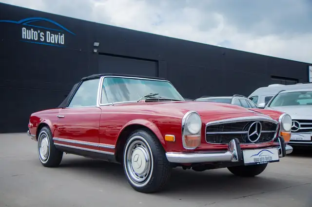 Mercedes-Benz 280 SL Pagoda Automaat / OLDTIMER / HISTORIEK / CABRIO