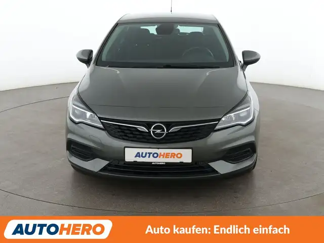 Opel Astra view 9
