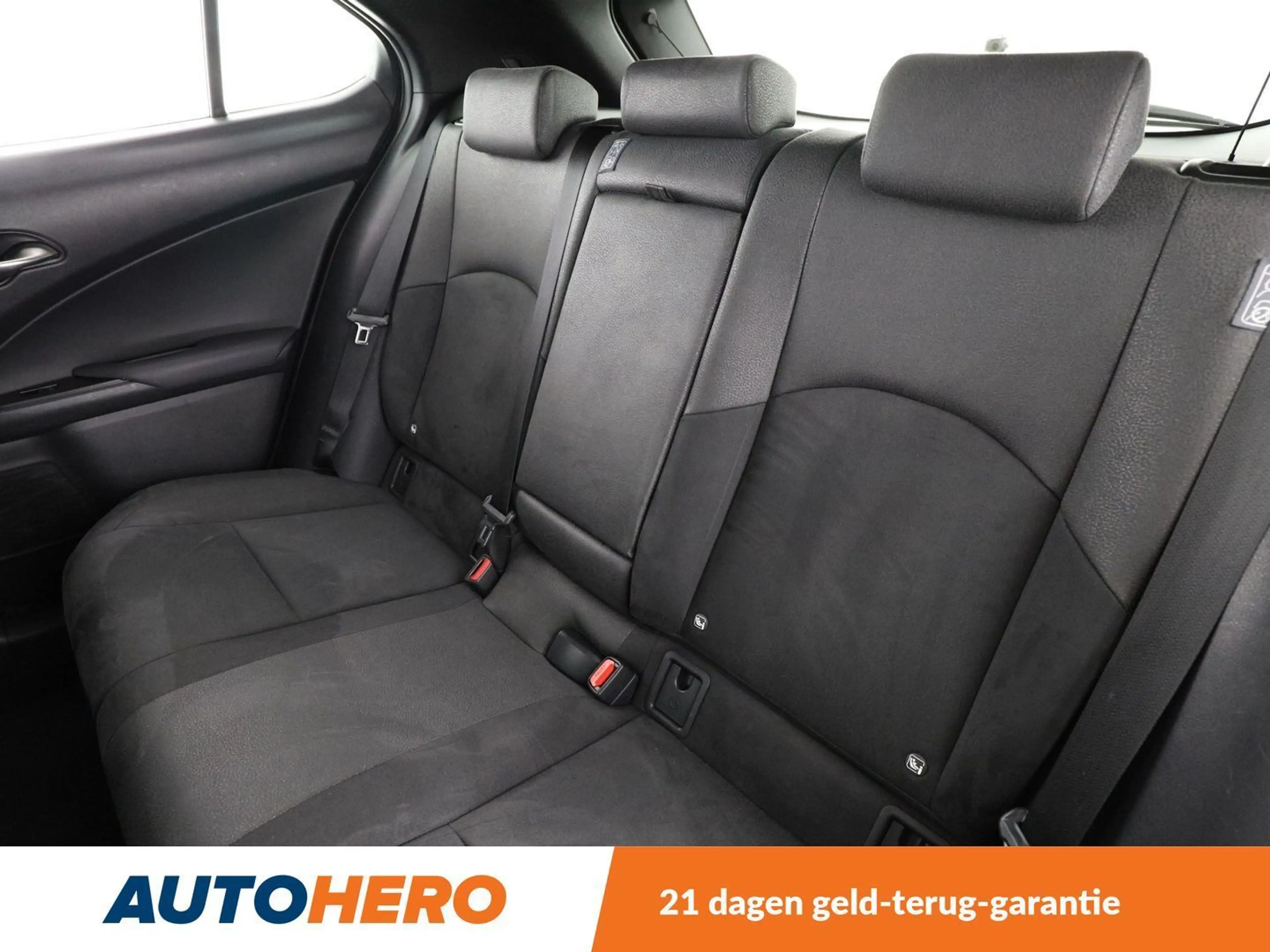 Lexus UX 250h UX 250h — photo 14