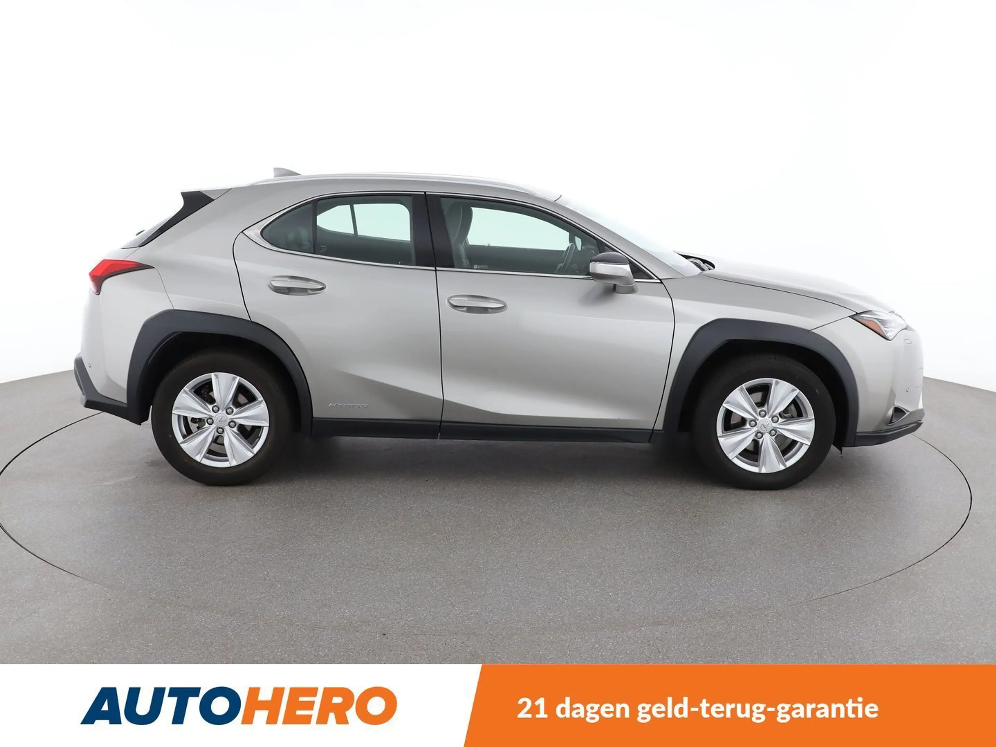 Lexus UX 250h UX 250h — photo 7