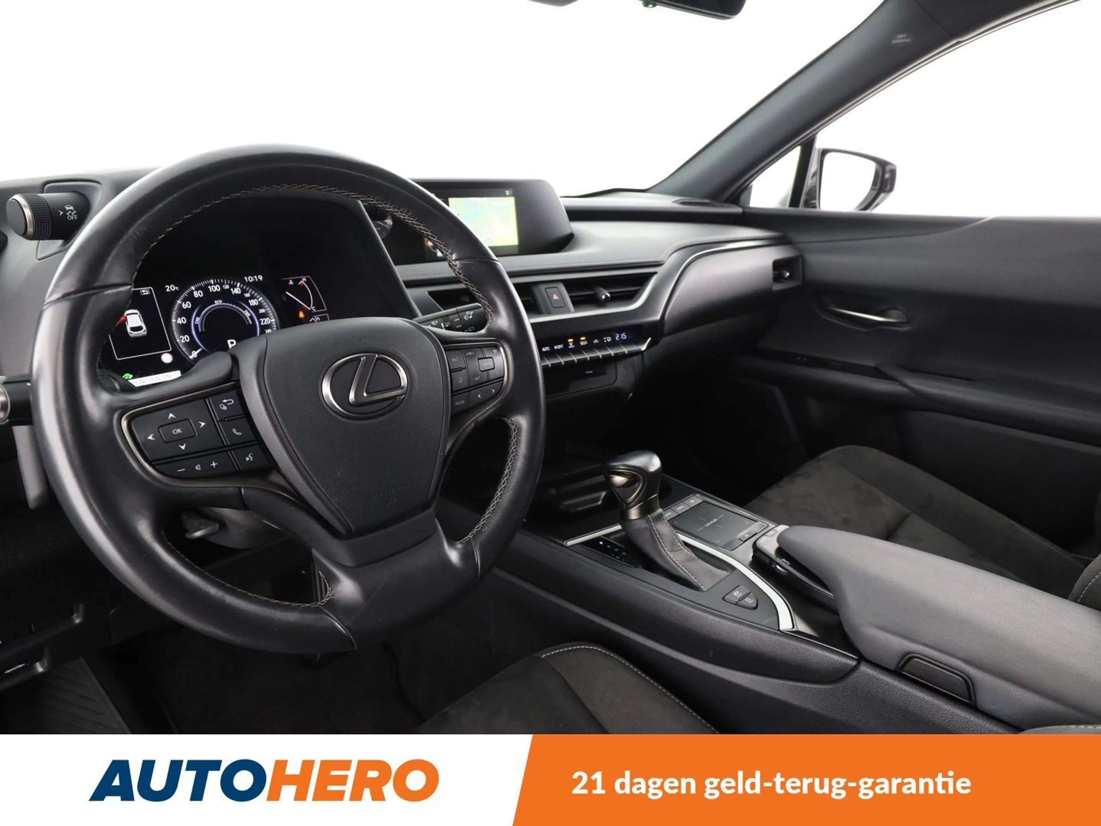 Lexus UX 250h UX 250h — photo 11
