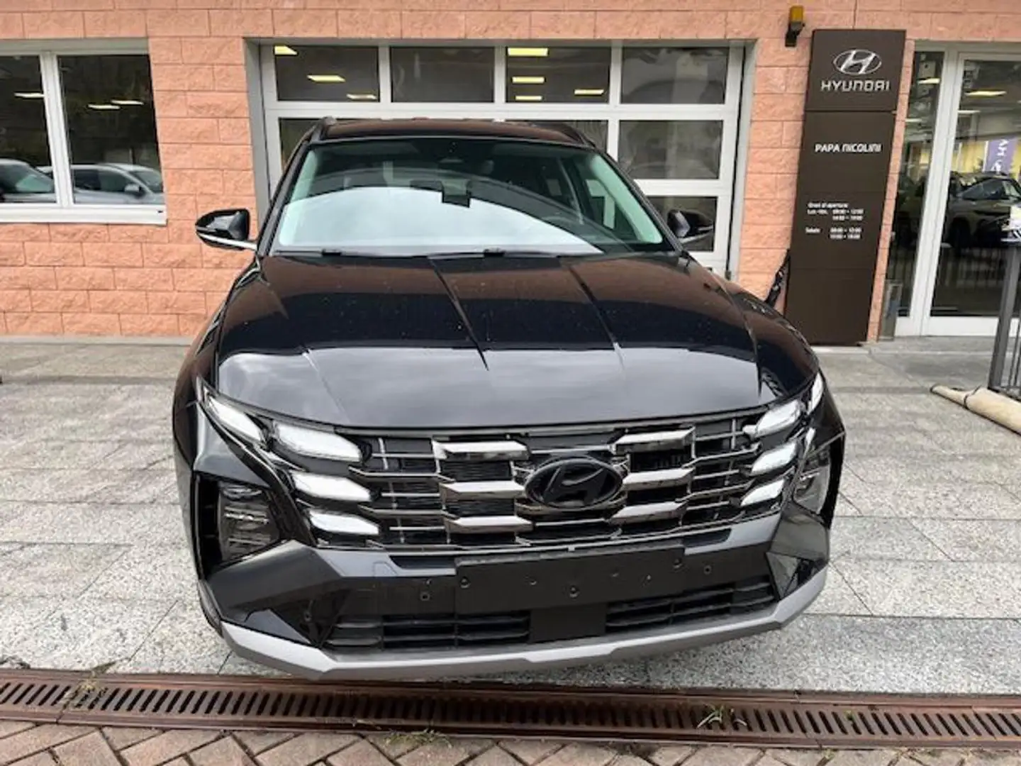 Hyundai TUCSON 1.6 HEV PE aut.Exellence 215cv Nero - 2