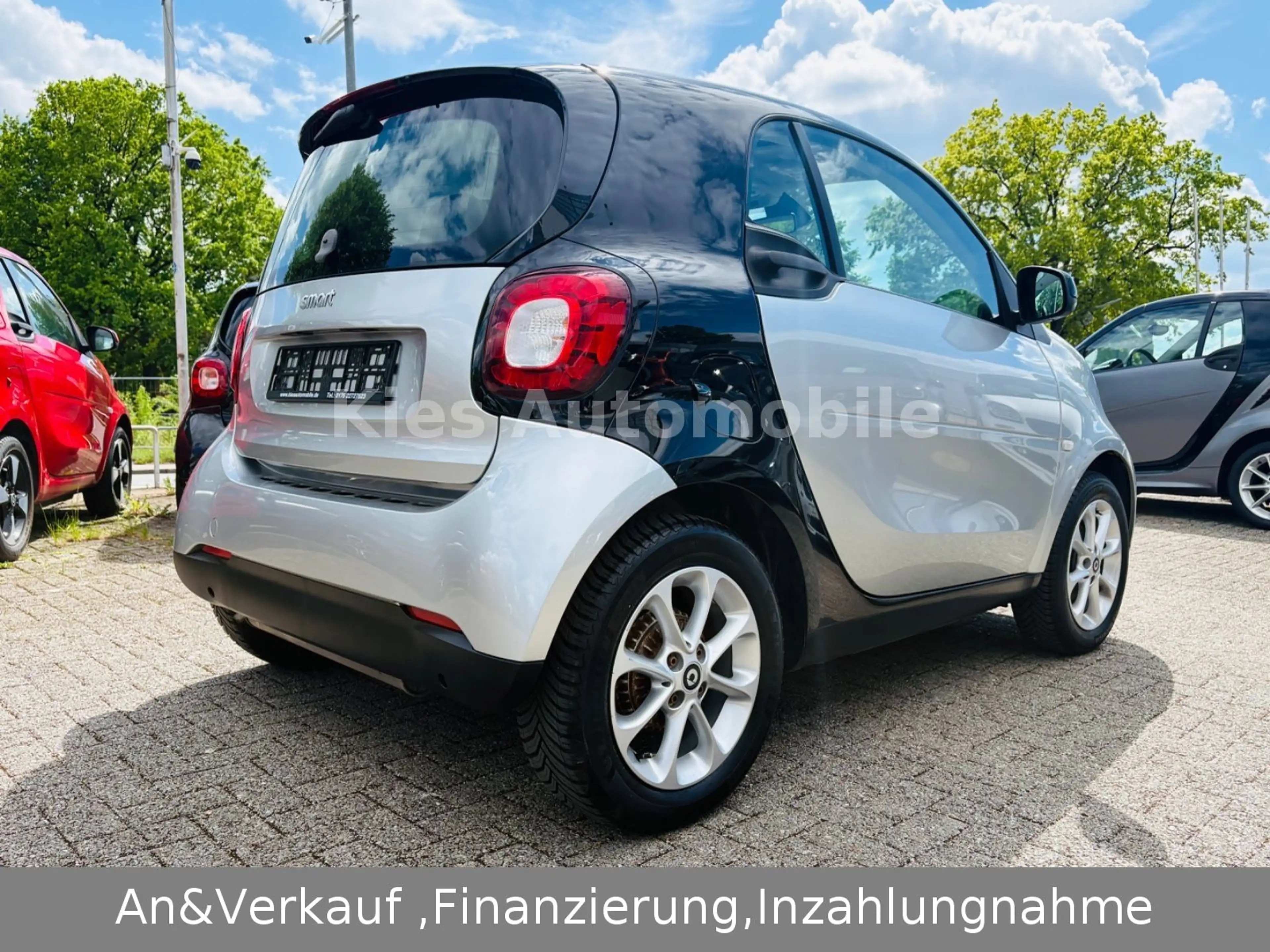 smart forTwo Passion AUTOM/NAVI/PANO/SITZH/KLIMA/2HAND — photo 5