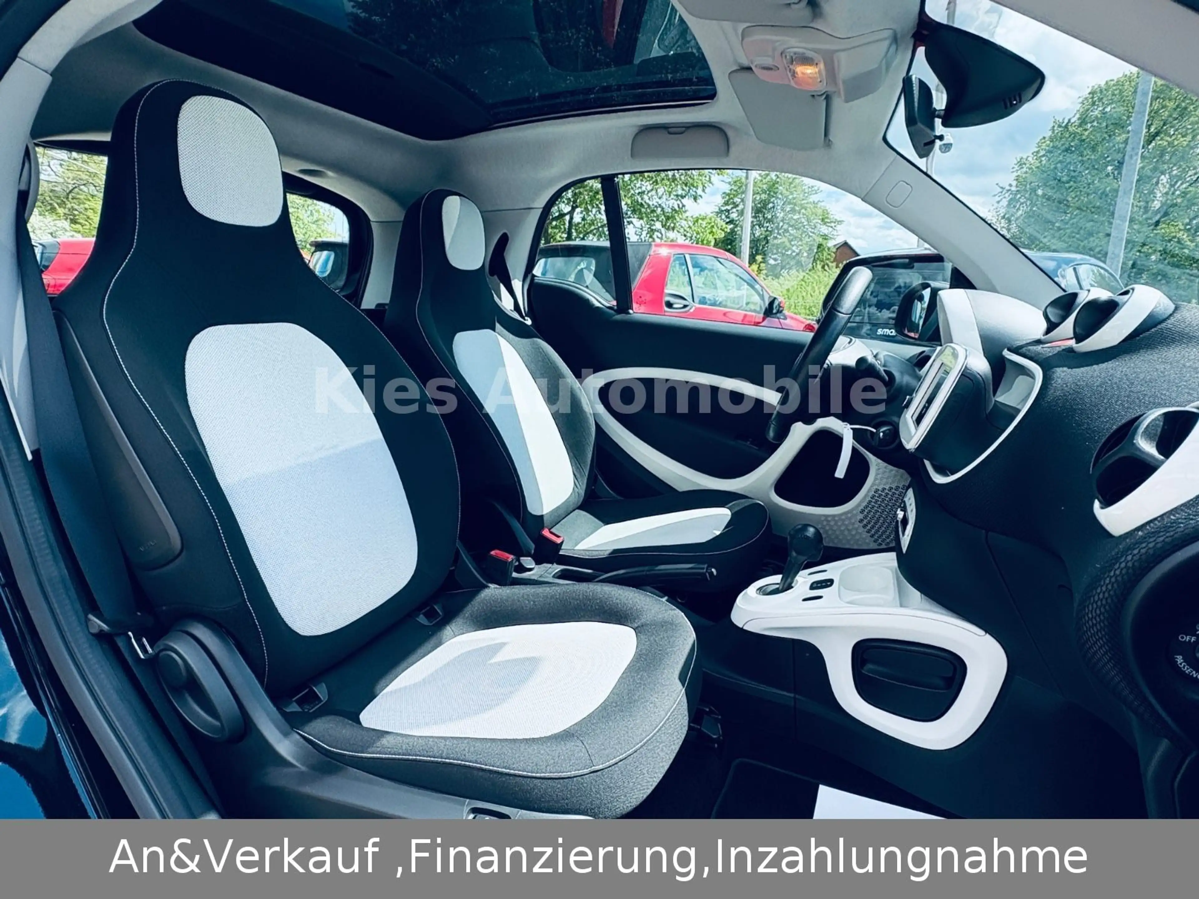 smart forTwo Passion AUTOM/NAVI/PANO/SITZH/KLIMA/2HAND — photo 15