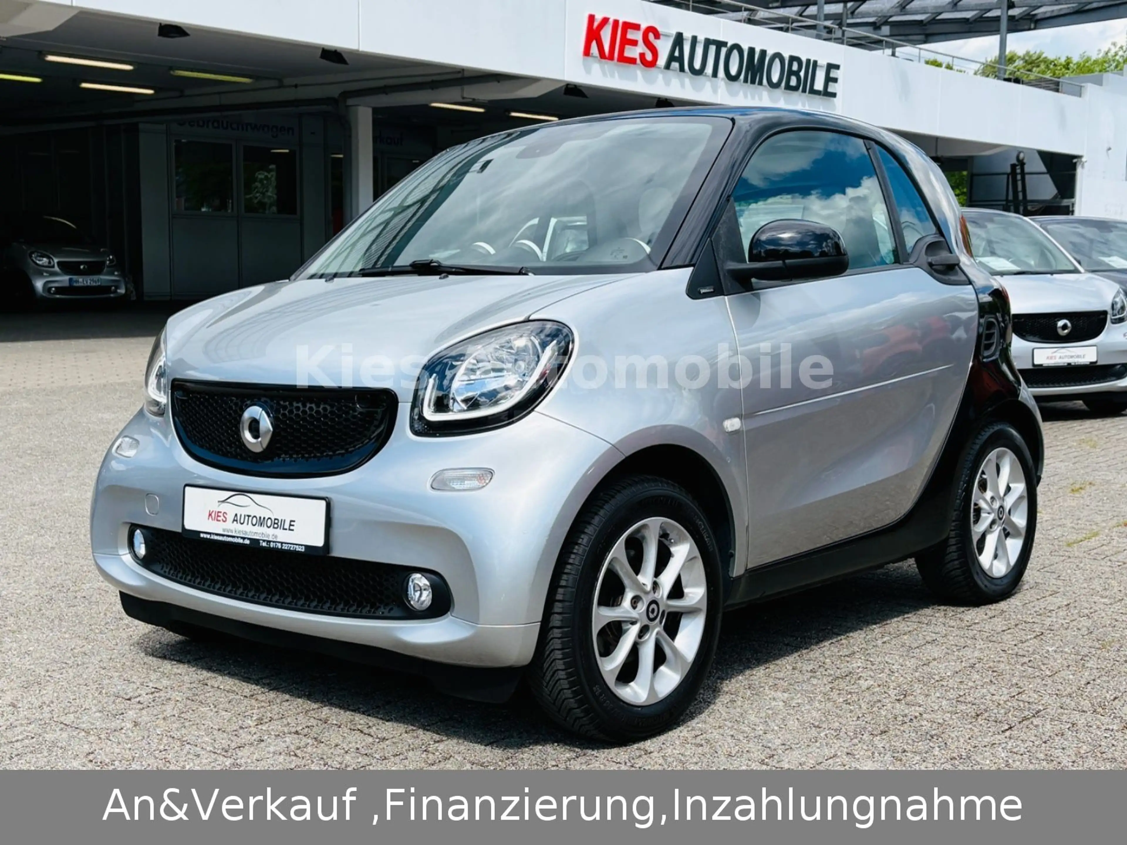 smart forTwo Passion AUTOM/NAVI/PANO/SITZH/KLIMA/2HAND