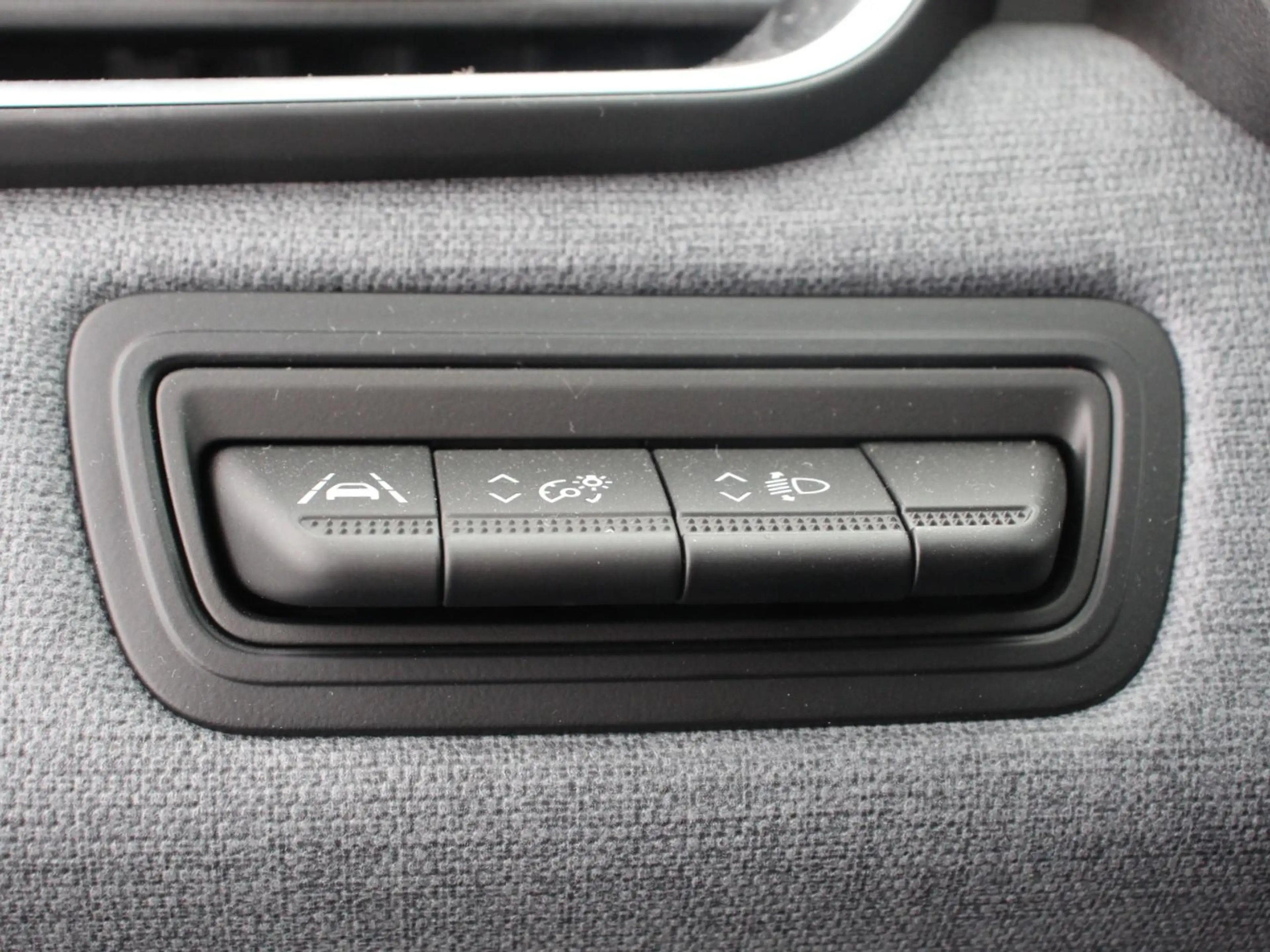 Mitsubishi Colt 1.6 HEV Automaat Intense | DEMO ! | Navigatie Appl — photo 14
