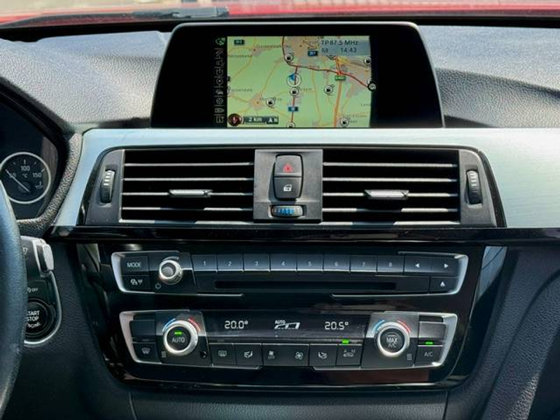 BMW 318 2.0Da FACELIFT PACK SPORT Euro 6b LED NAVI PDC — photo 6