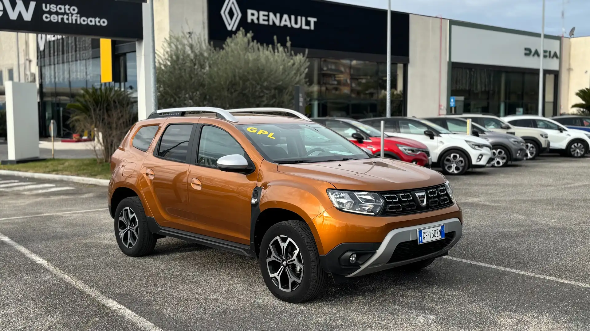 Dacia Duster II 2021 1.0 tce Essential Eco-g 4x2 100cv - 1