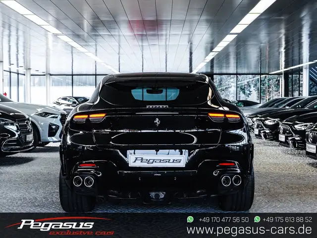 Ferrari Purosangue view 6