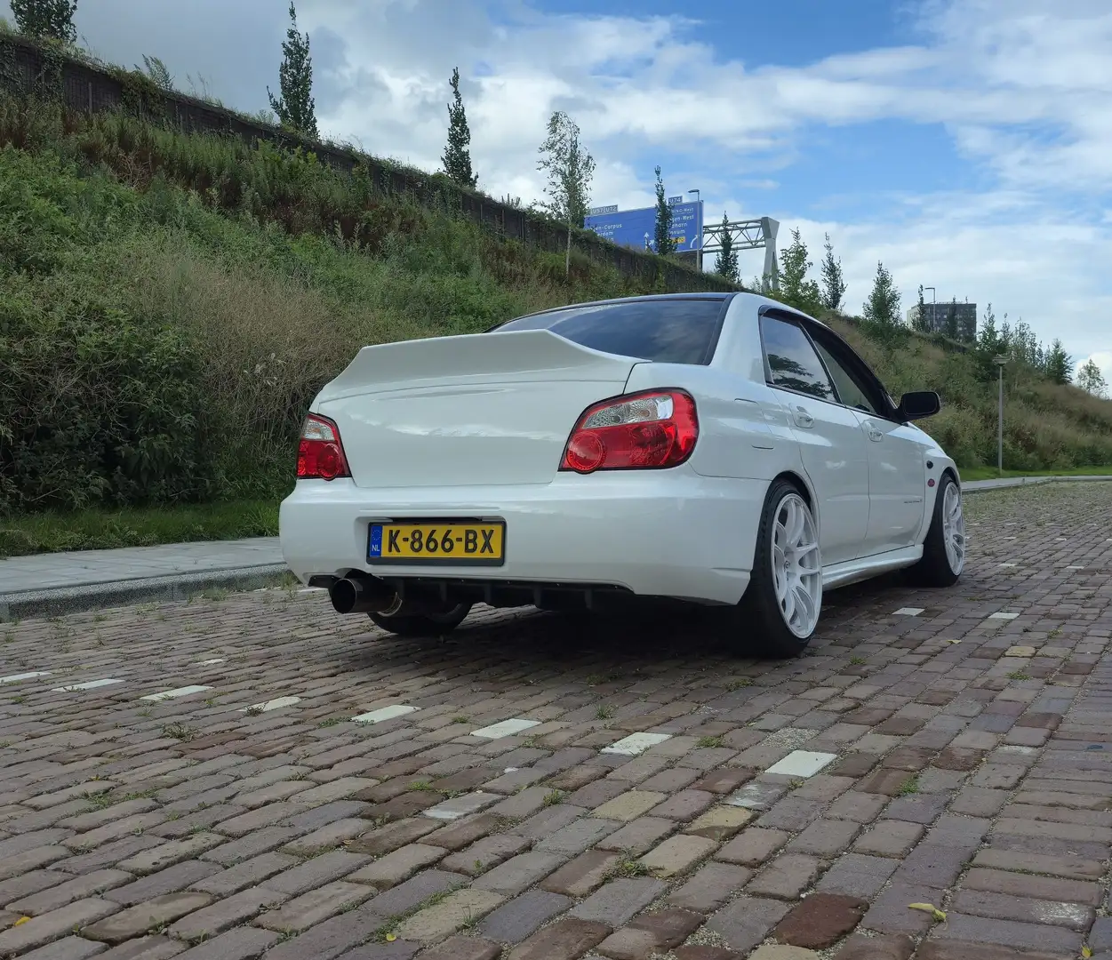 Subaru Impreza 2.0 WRX STI Wit - 2