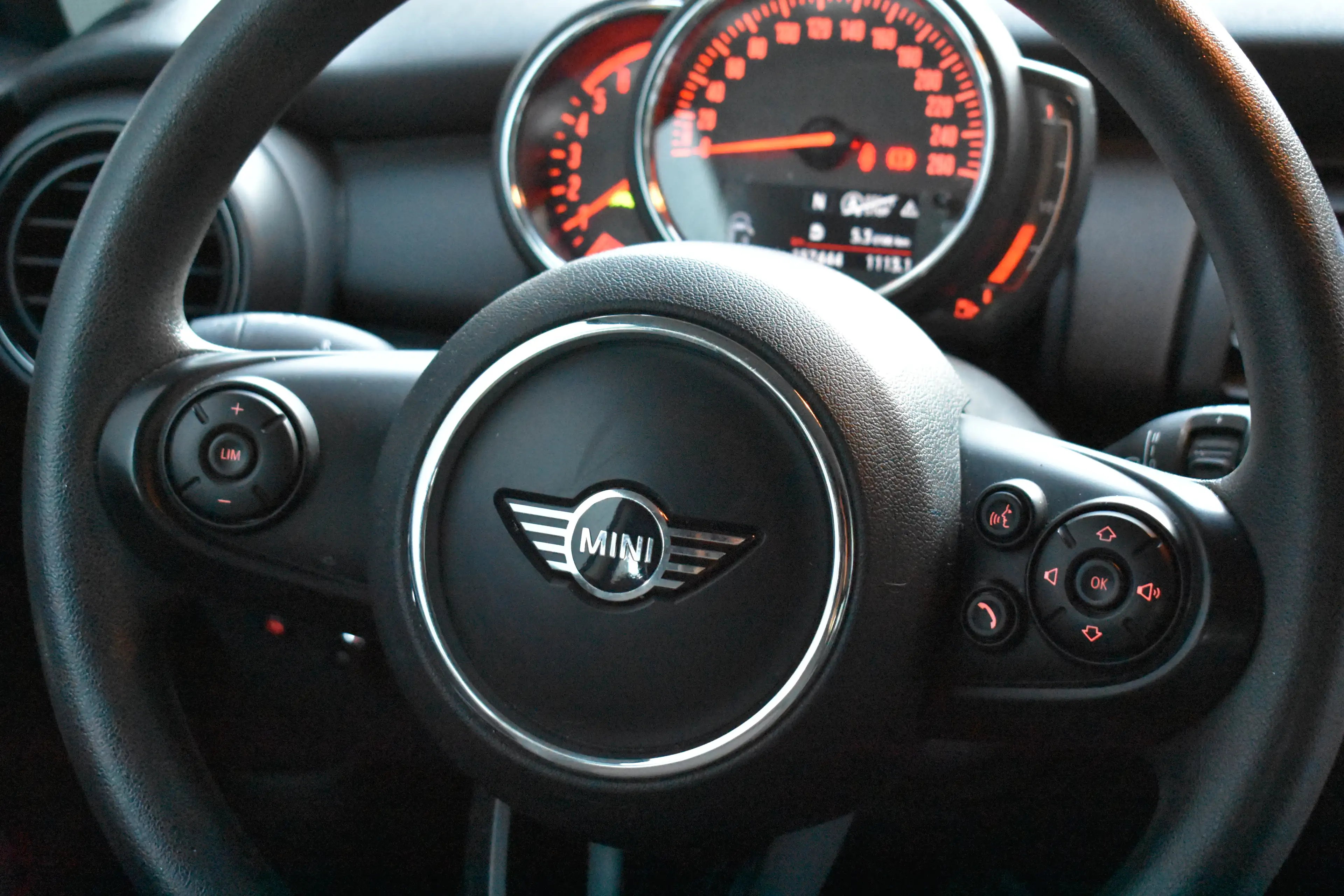 MINI One D Mini 1.5 D One (EU6c) / GPS / CAPTEURS / HISTORIQUE COMPL / GARANTIE — photo 11