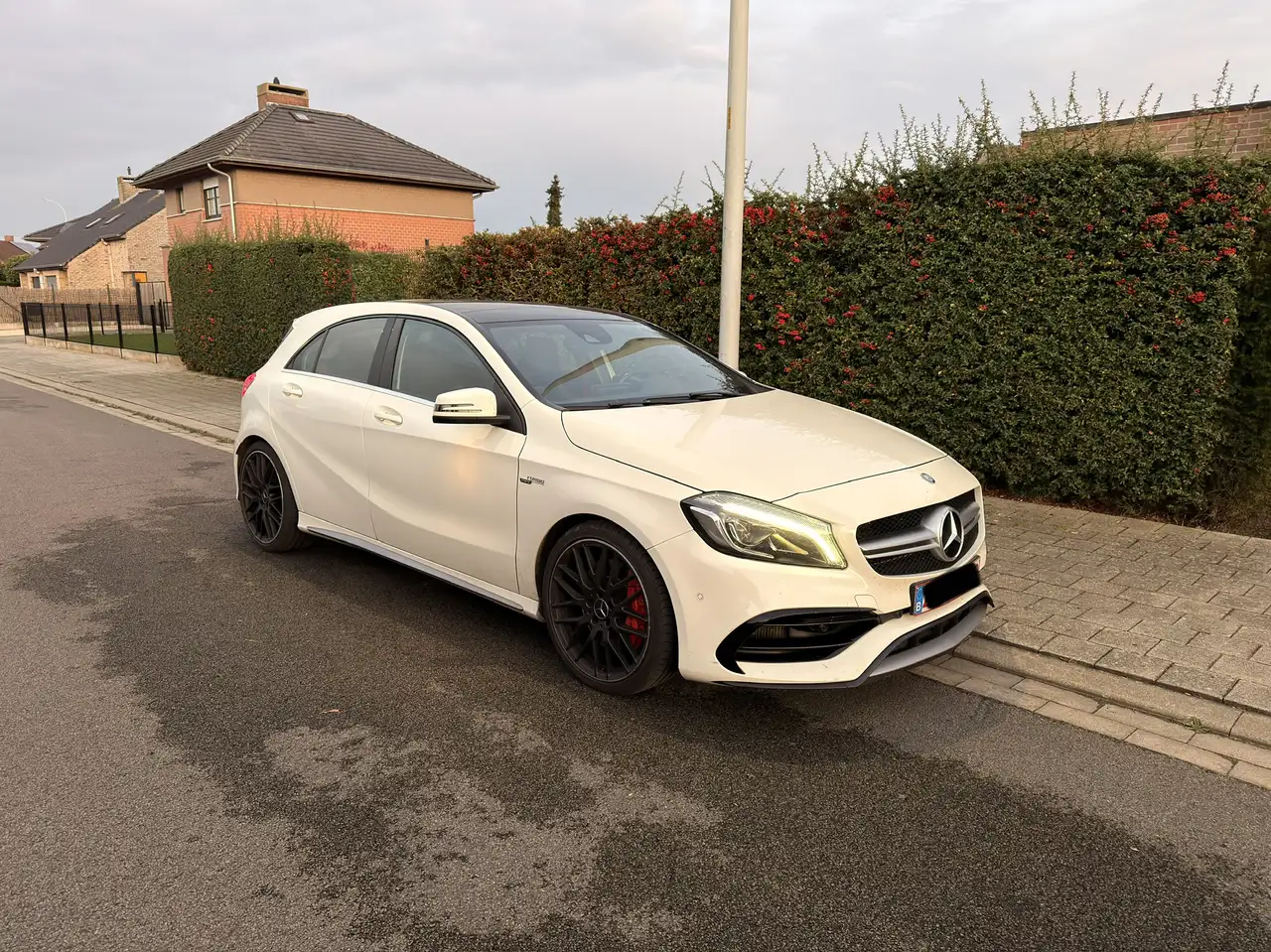 Mercedes-Benz A 45 AMG
