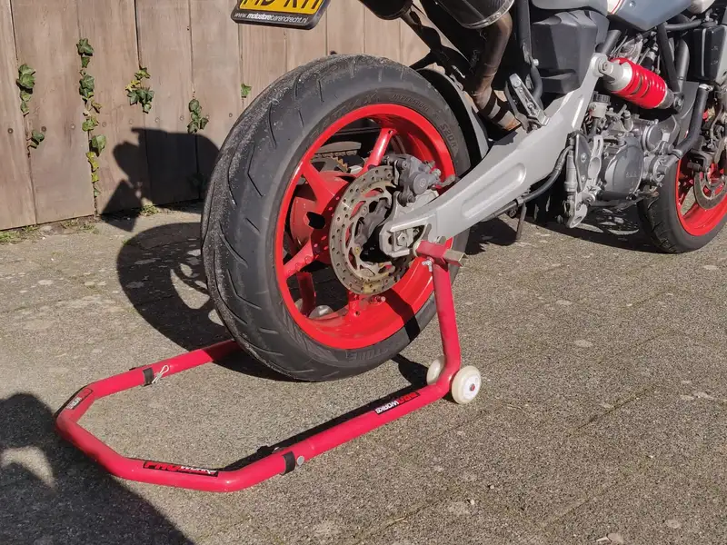 Yamaha MT-03 - foto 7