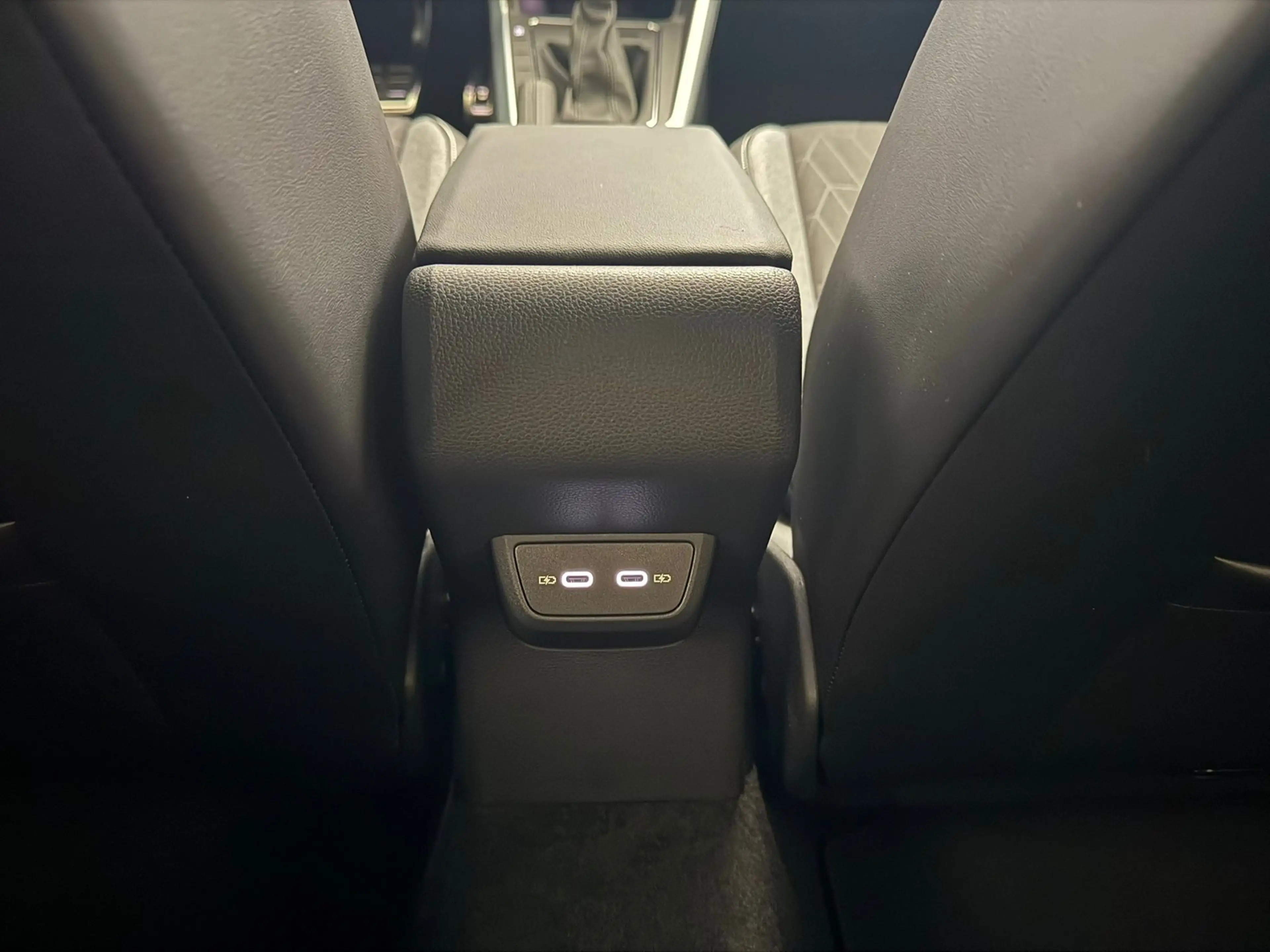 Volkswagen Taigo Energy 1.0TSI DSG+KAMERA+ACC+APP+SHZ+LED — photo 16